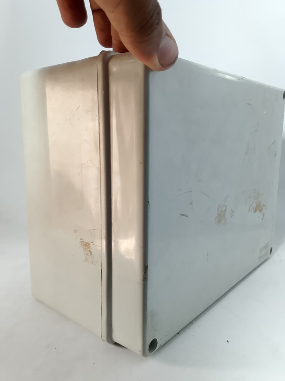 ip65 240X190X125 PVC Junction Box in Pakistan thumbnail 2