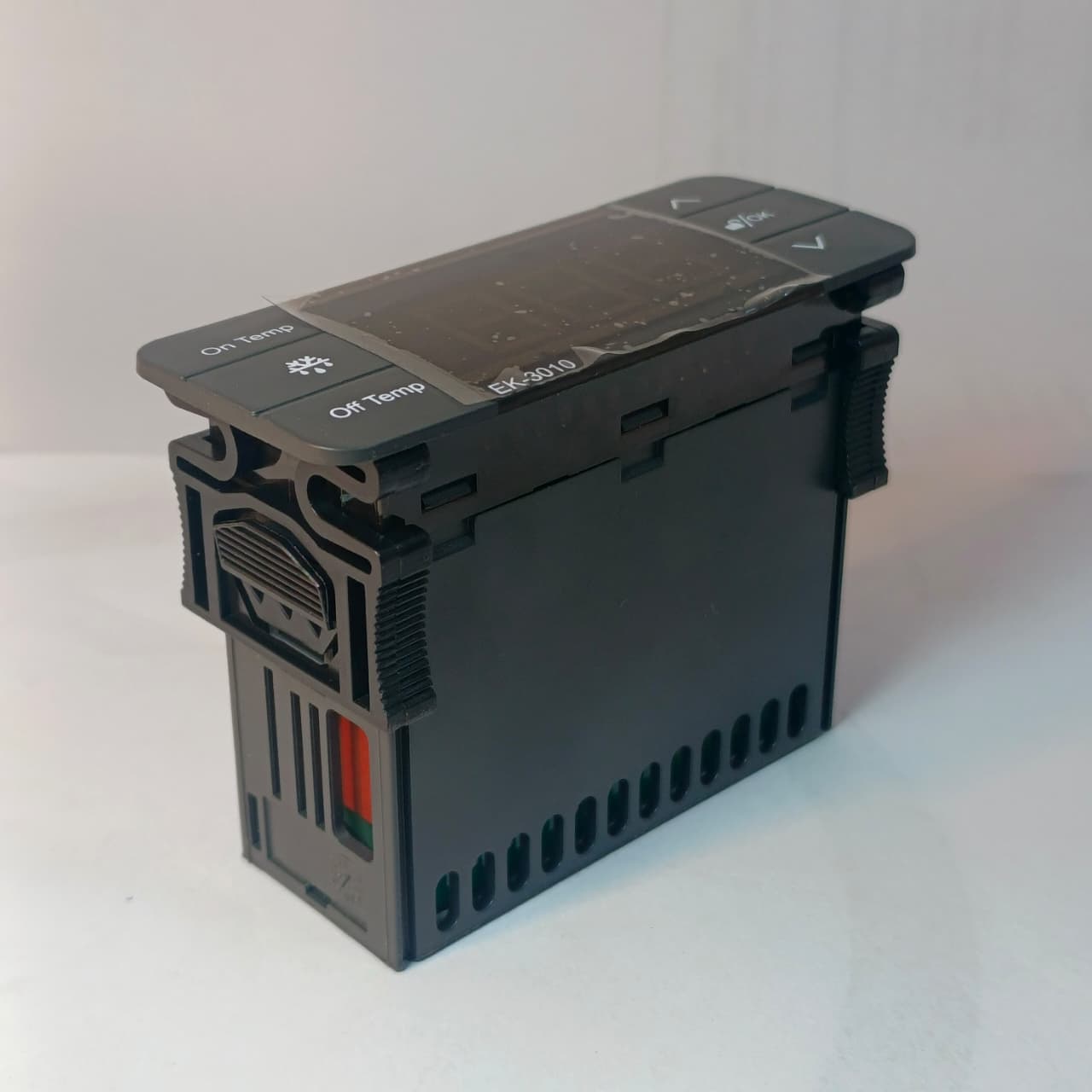 ELITECH EK-3010 Digital Temperature Controller in Pakistan thumbnail 4