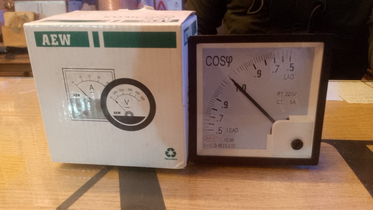 AEW AE-96 Single Phase Power Factor Meter in Pakistan