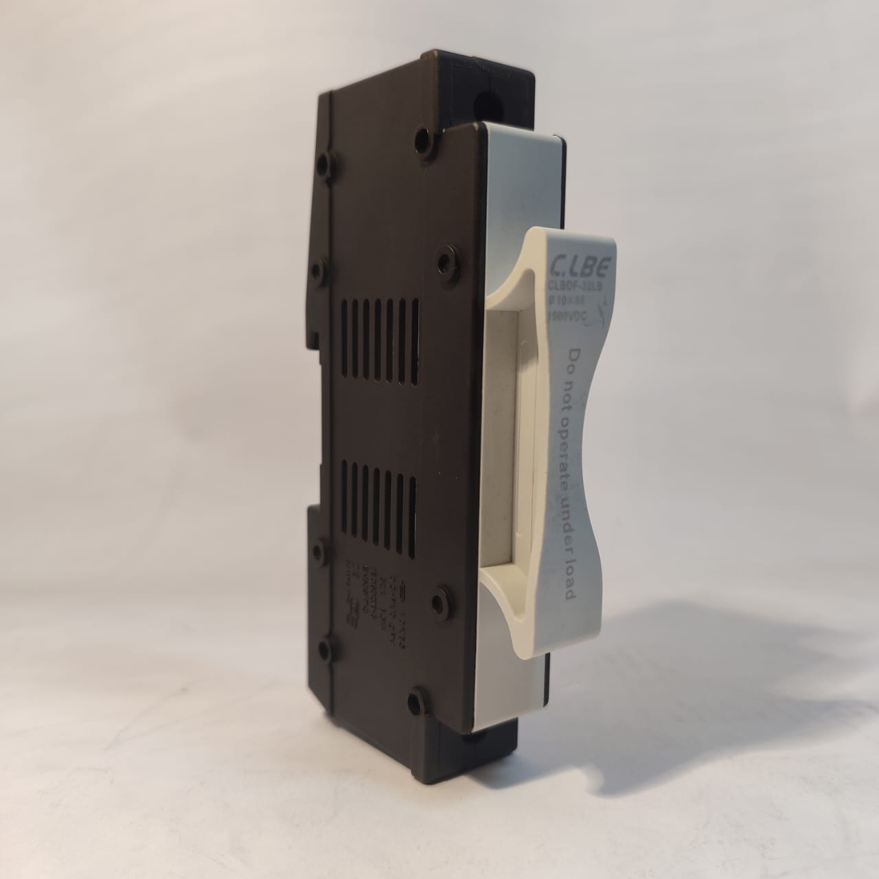C.LBE CLBDF‑32LB 10×38 PV DC Fuse Holder + 25A gPV Fuse in Pakistan thumbnail 4