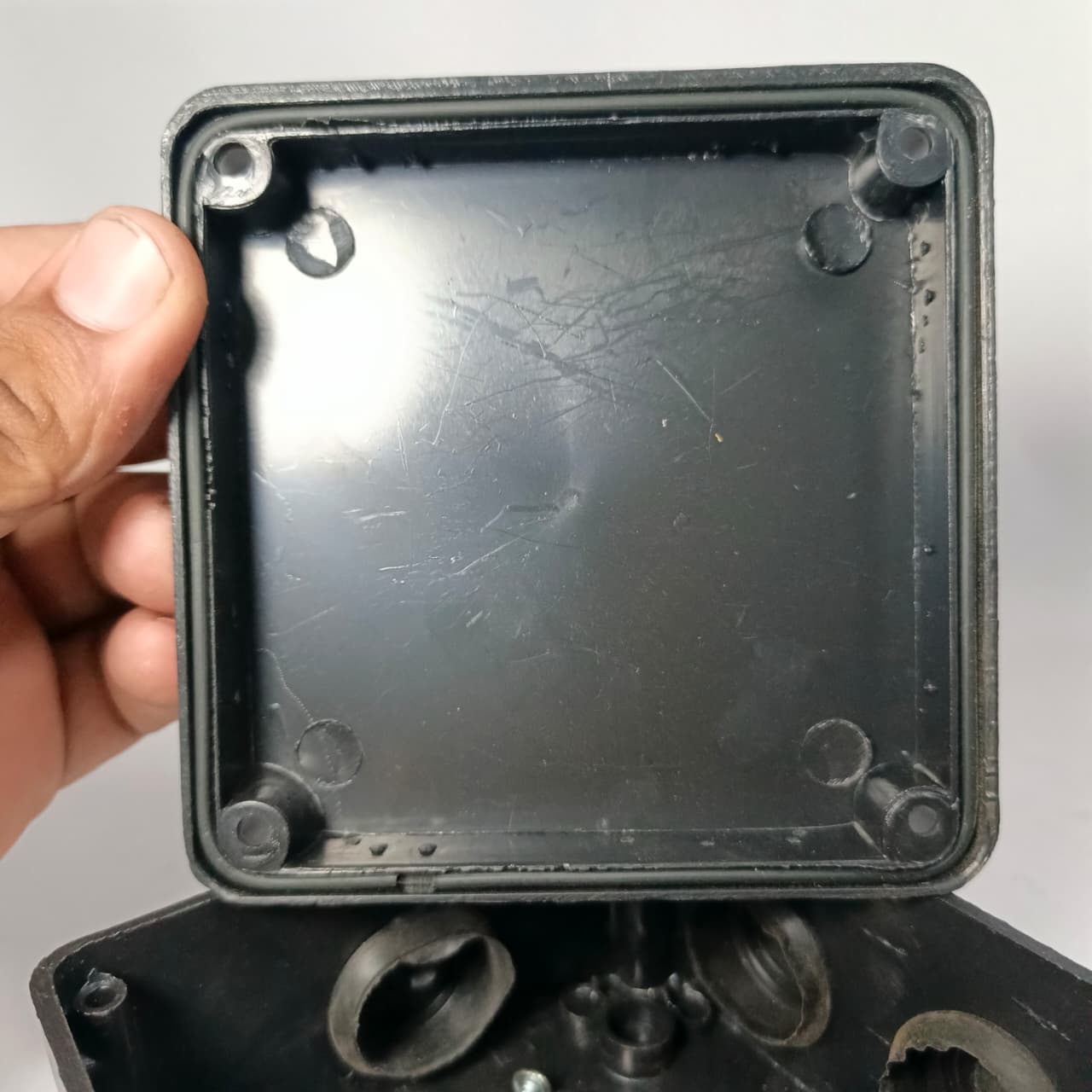 IP65 PVC Junction Box 100×100×75 mm  Black in Pakistan thumbnail 4
