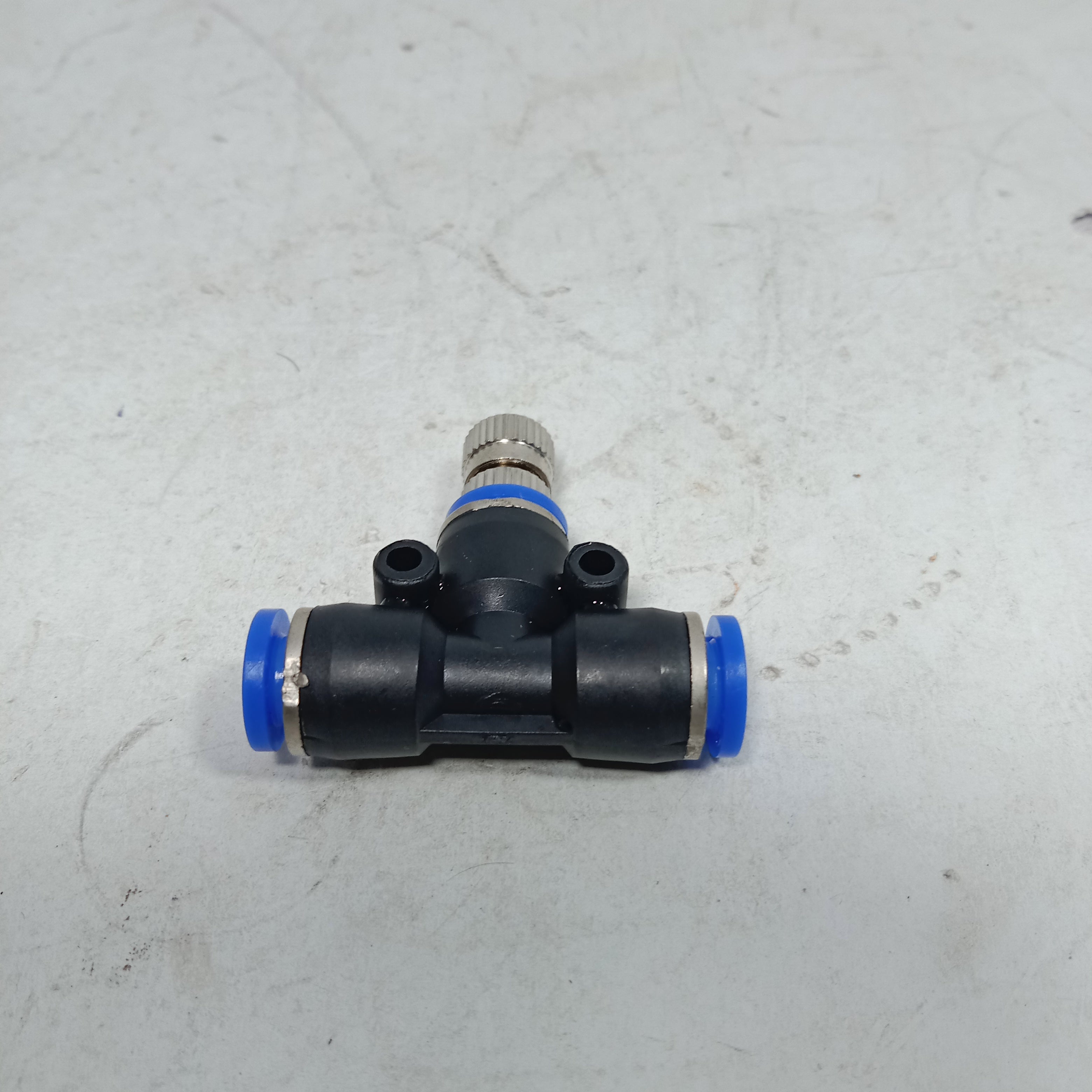 Pneumatic T Connector + Misting Nozzle 6 mm in Pakistan thumbnail 3