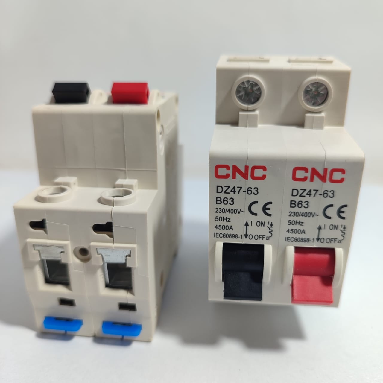CNC DZ47-63 Manual Transfer Switch Circuit Breaker, Change Over in Pakistan thumbnail 3