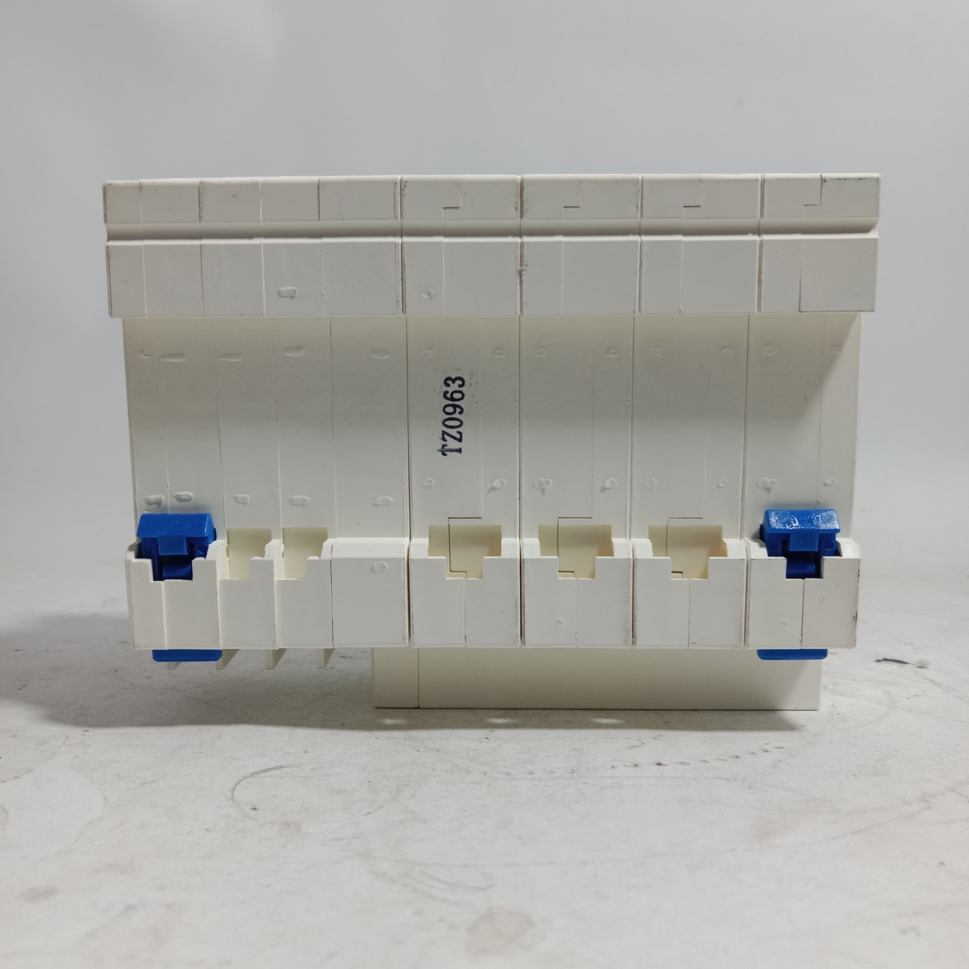 TOMZN TOB1L-63H, 4-Pole Earth Leakage  Circuit Breaker in Pakistan thumbnail 4
