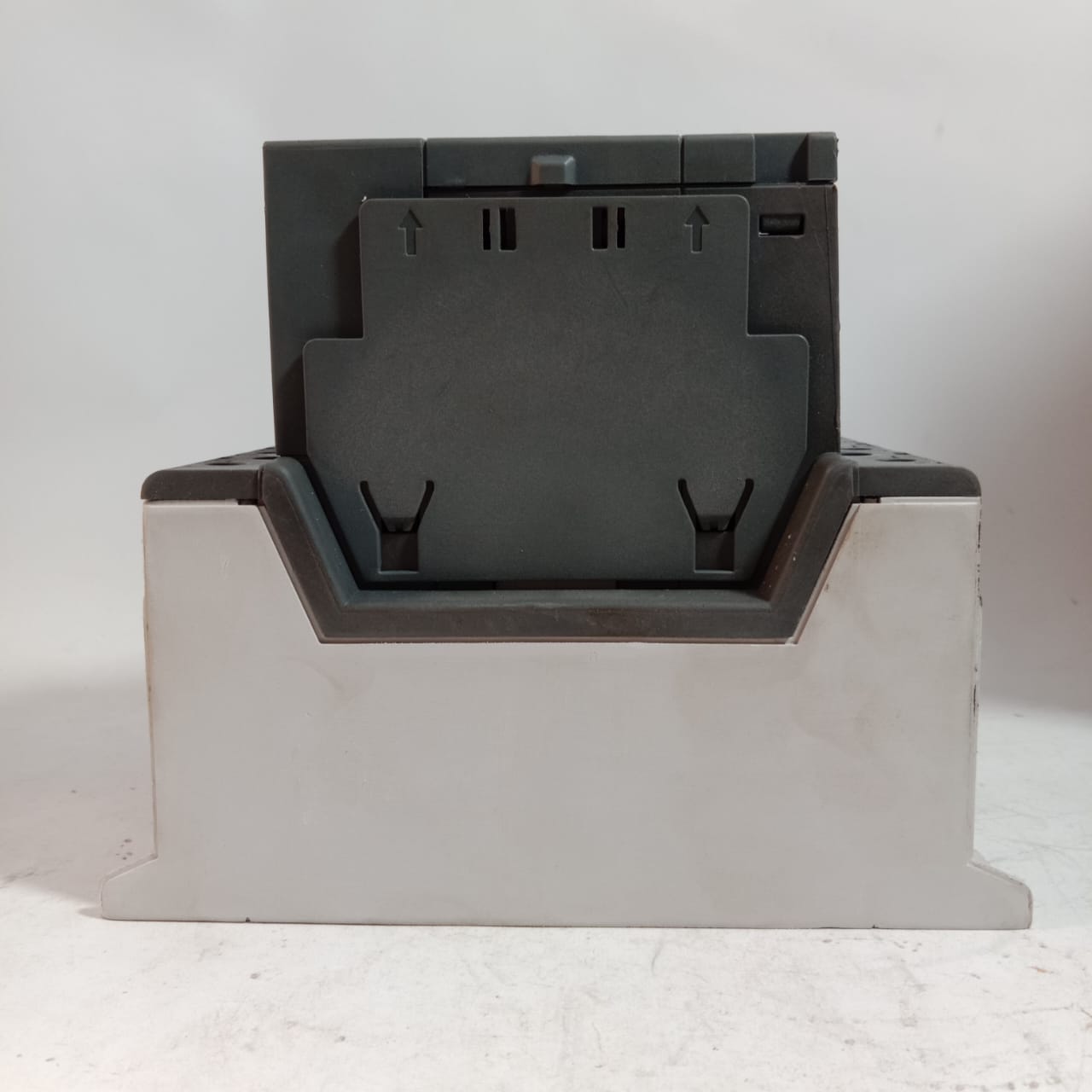 ABB AF146-30/AF116-30 Power Contactor in Pakistan - AF146-30 thumbnail 4