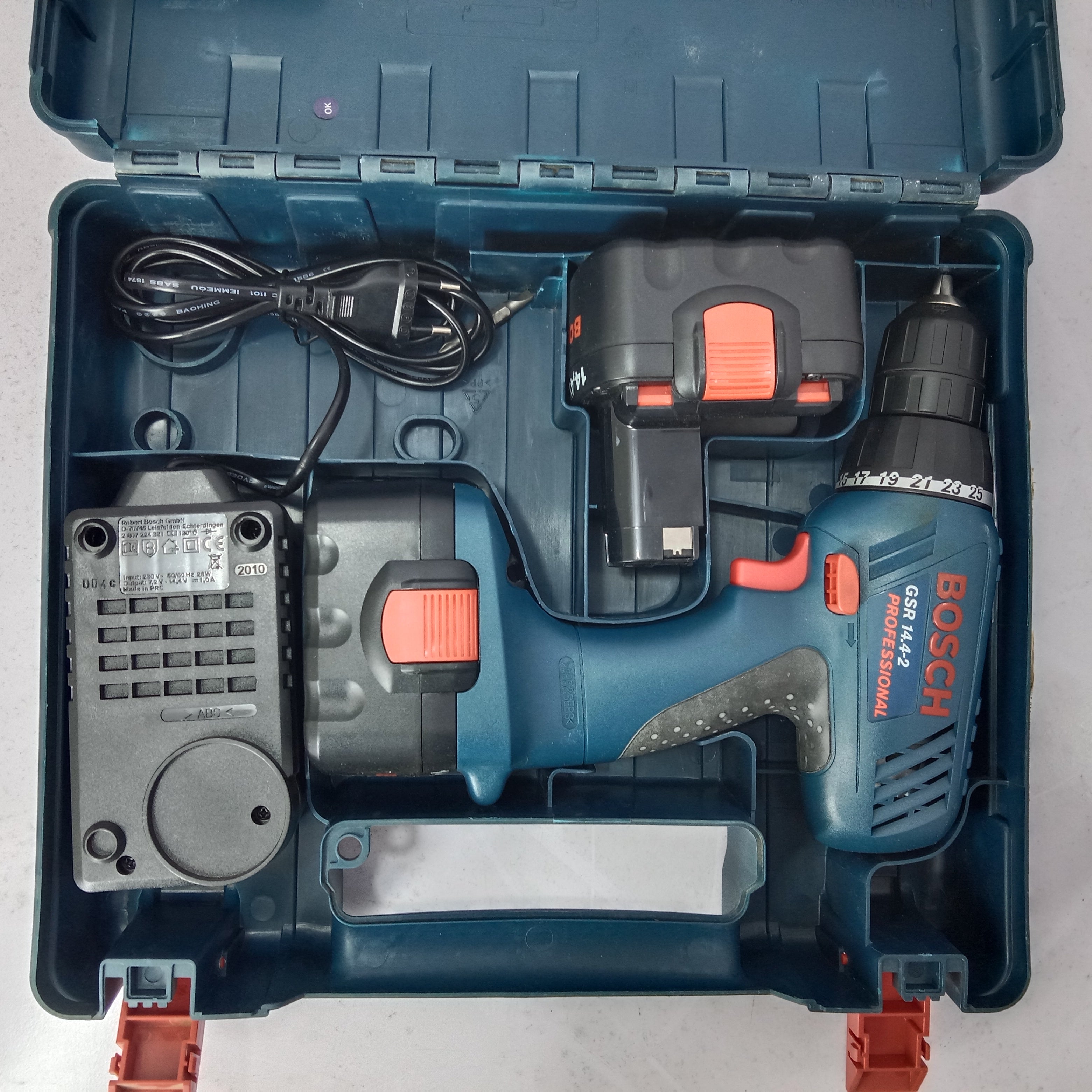 BOSCH GSR 14.4-2 Professional Drill Machine Used in fresh condition in Pakisttan