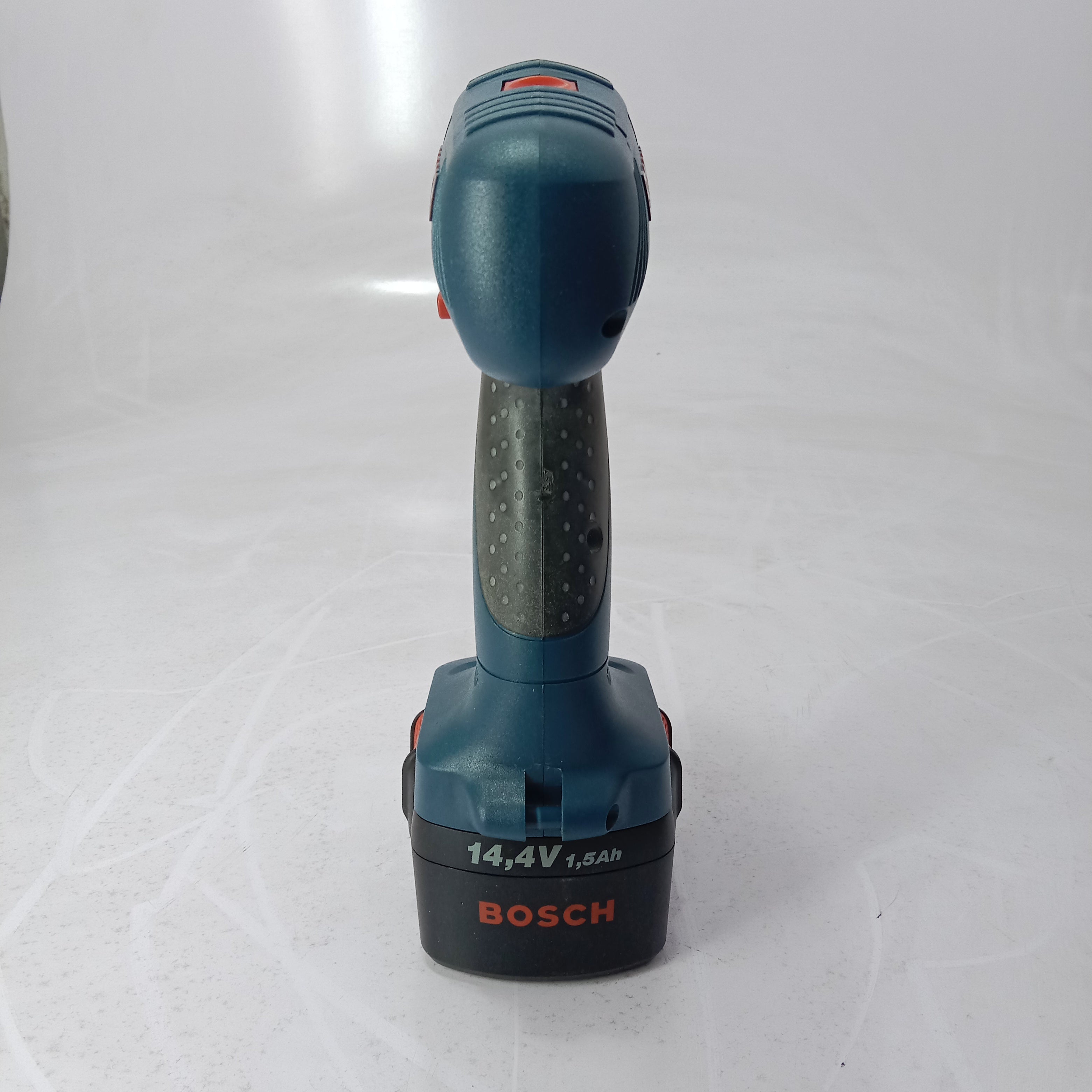 BOSCH GSR 14.4-2 Professional Drill Machine Used in fresh condition in Pakisttan thumbnail 5
