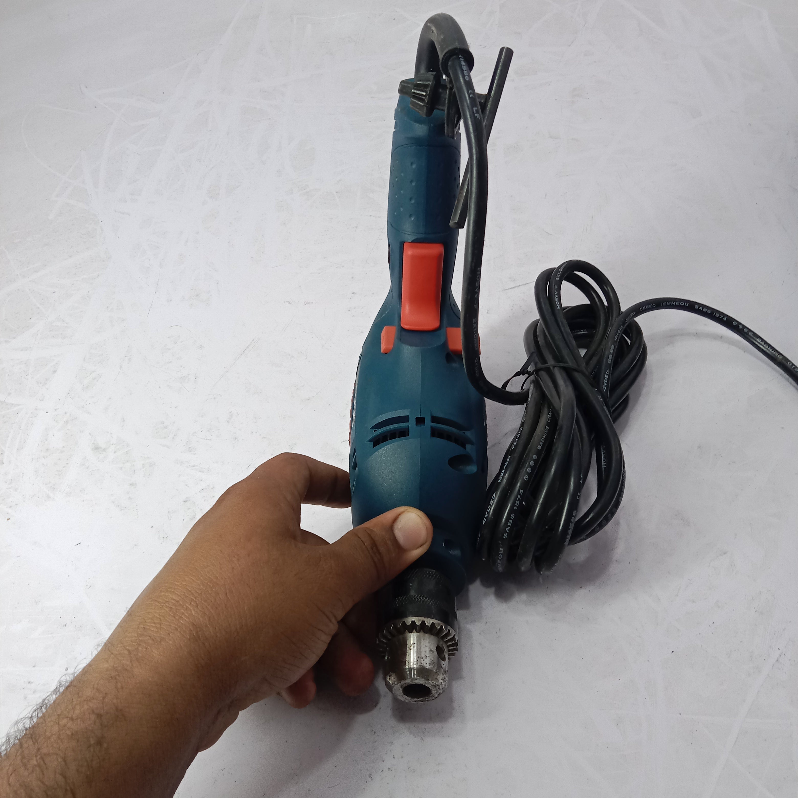 BOSCH GBM 6 RE Professional Drill Hammer Machine Used in fresh condition in Pakistan thumbnail 6
