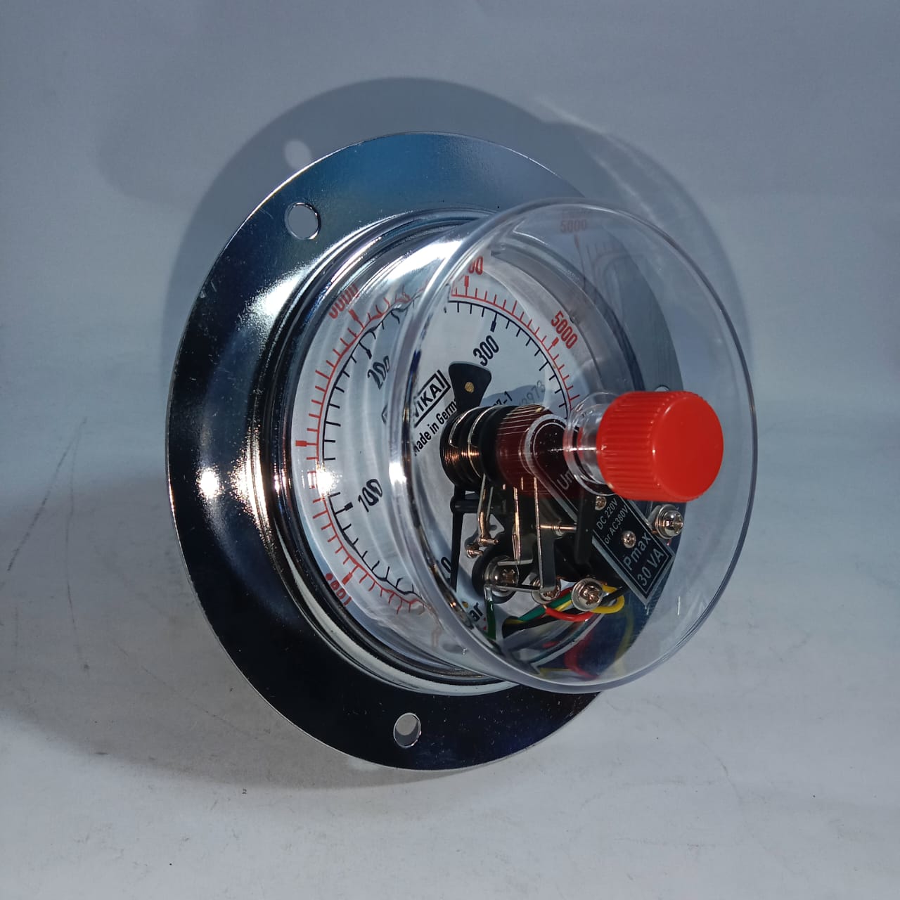 Shock-Resistant Electric Contact Pressure Gauge in Pakistan - 400 bar thumbnail 7