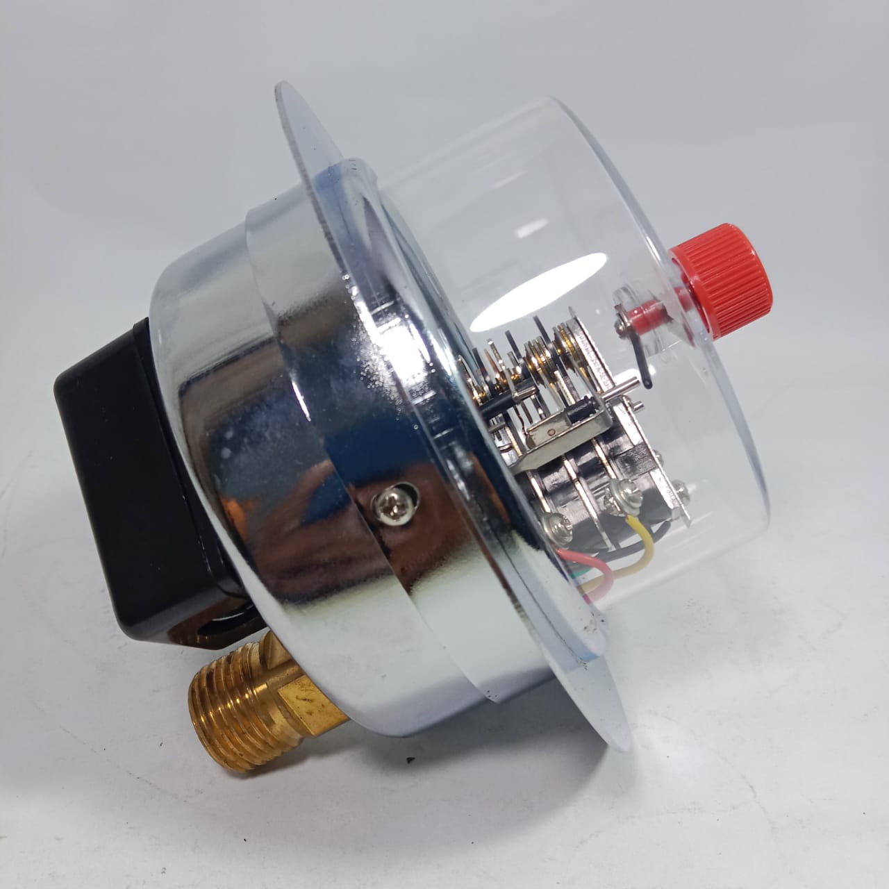 Shock-Resistant Electric Contact Pressure Gauge in Pakistan - 16 bar thumbnail 6