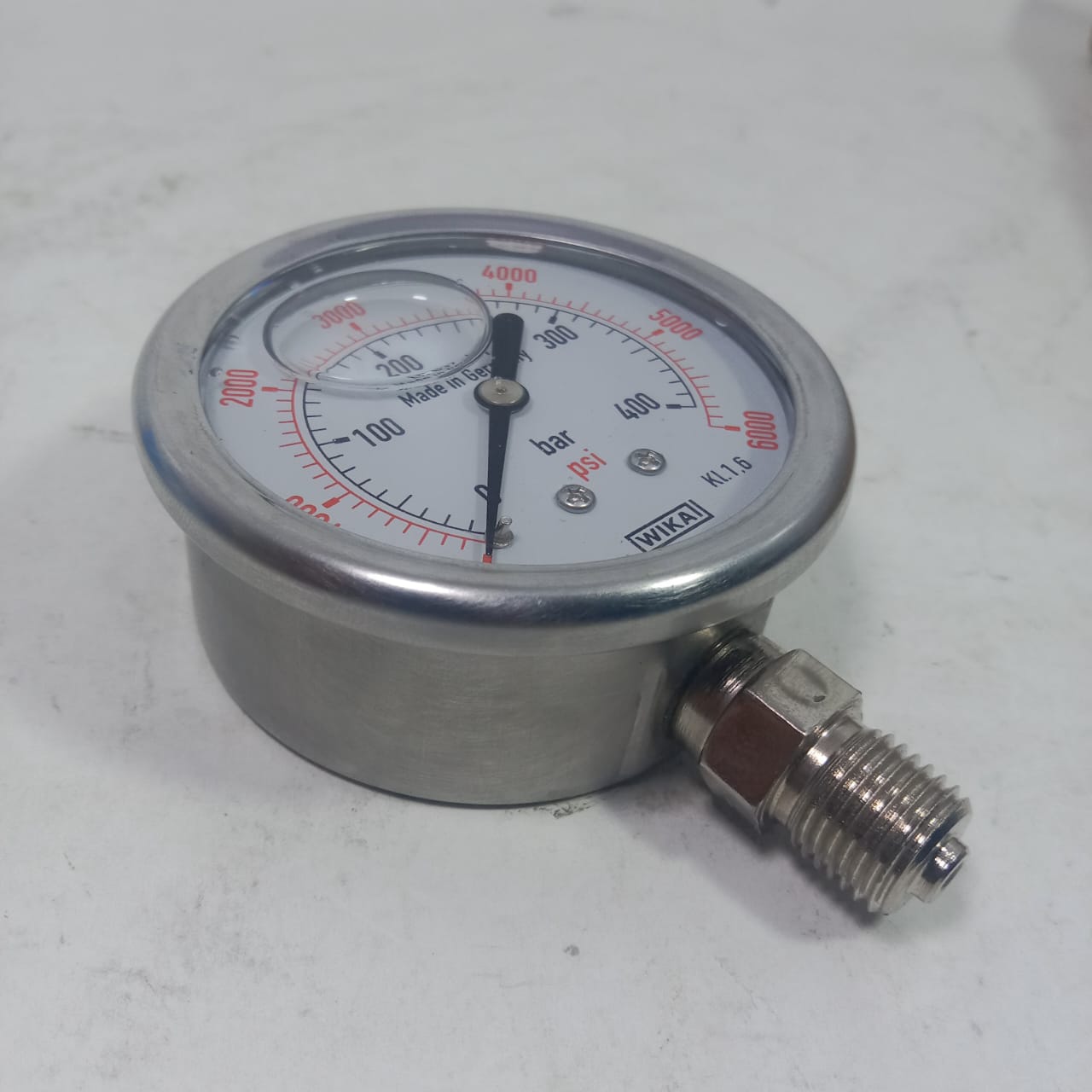 Pressure Gauges 2.5 inch dial bottom  in Pakistan - 10 bar thumbnail 3