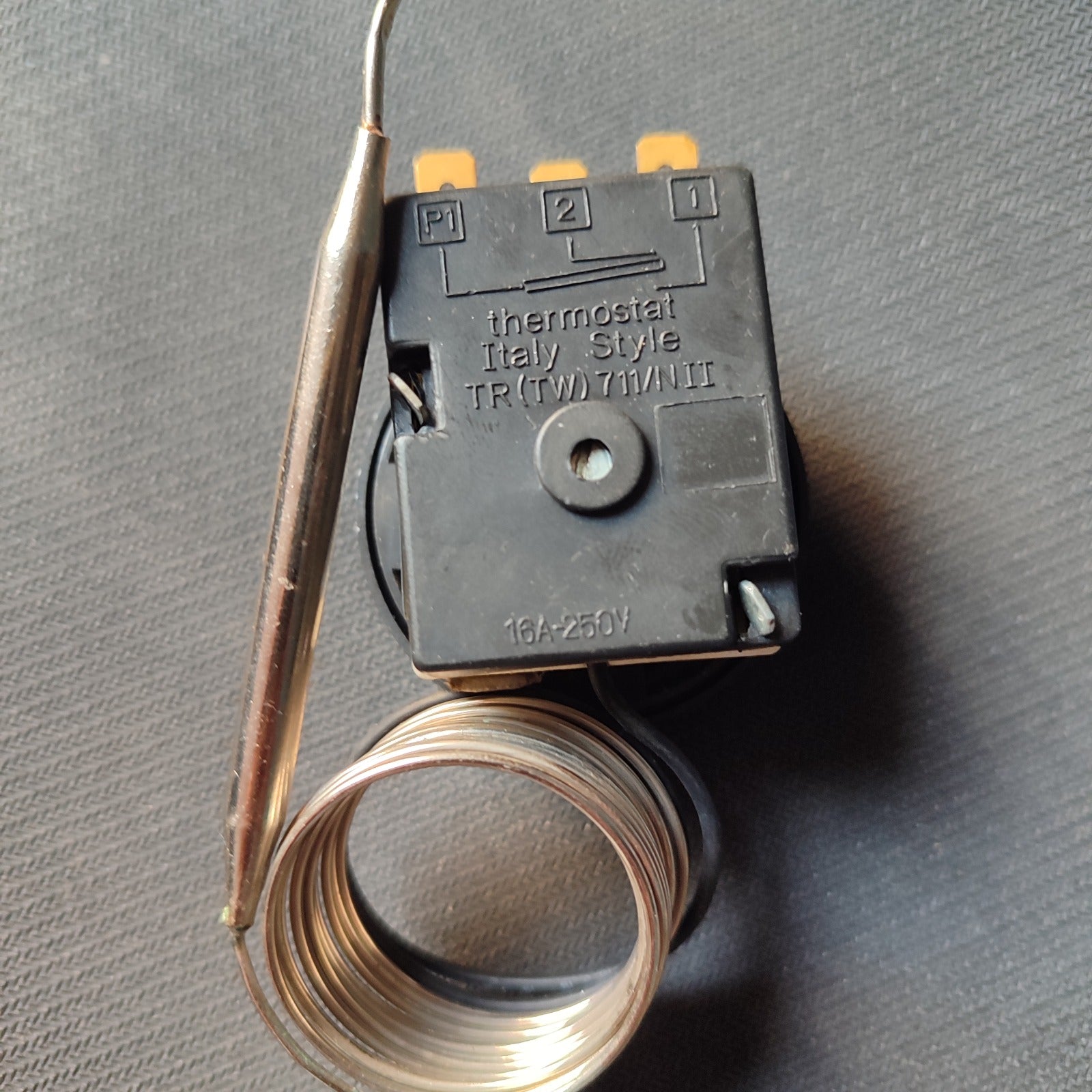 Thermostat, Temperature Controller in pakistan thumbnail 2