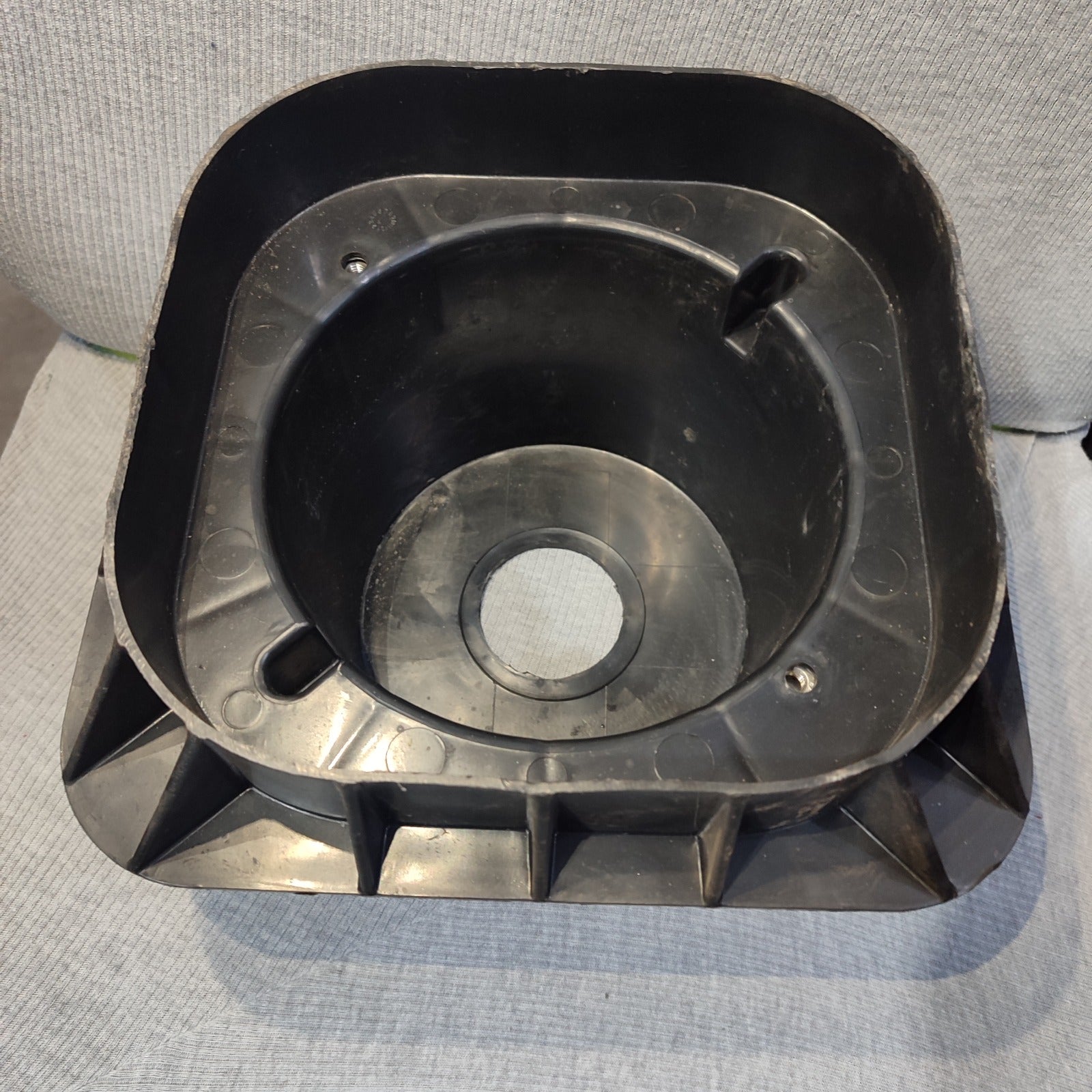 Plastic waterproof Electrical Earthing Pit in Pakistan thumbnail 8