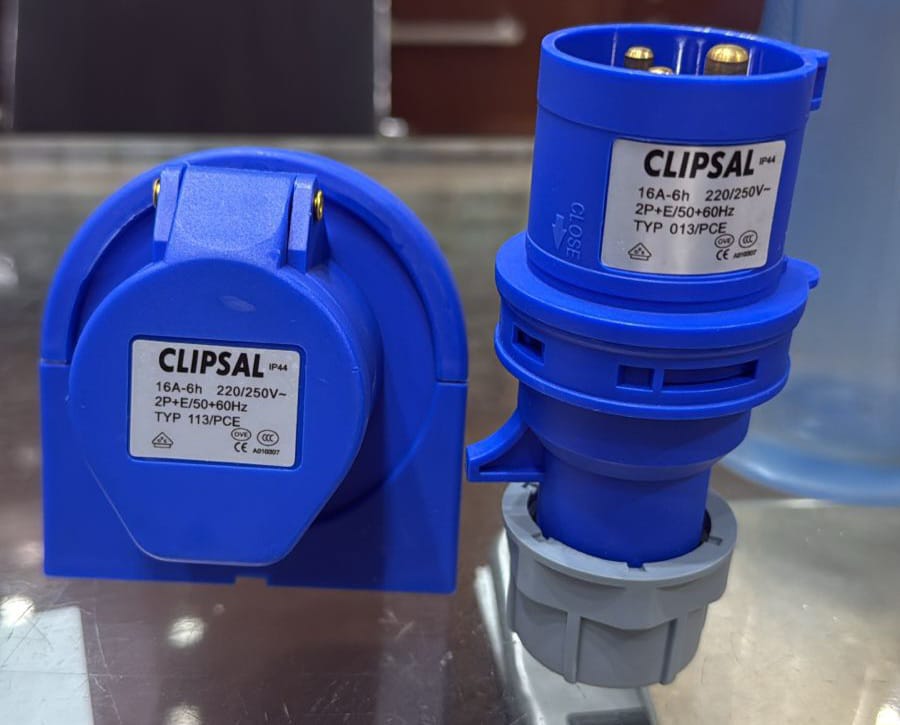 CLIPSAL TYP 113/PCE CEE-Connector and CEE Wall-Mounted Socket in Pakistan - 32A/3P