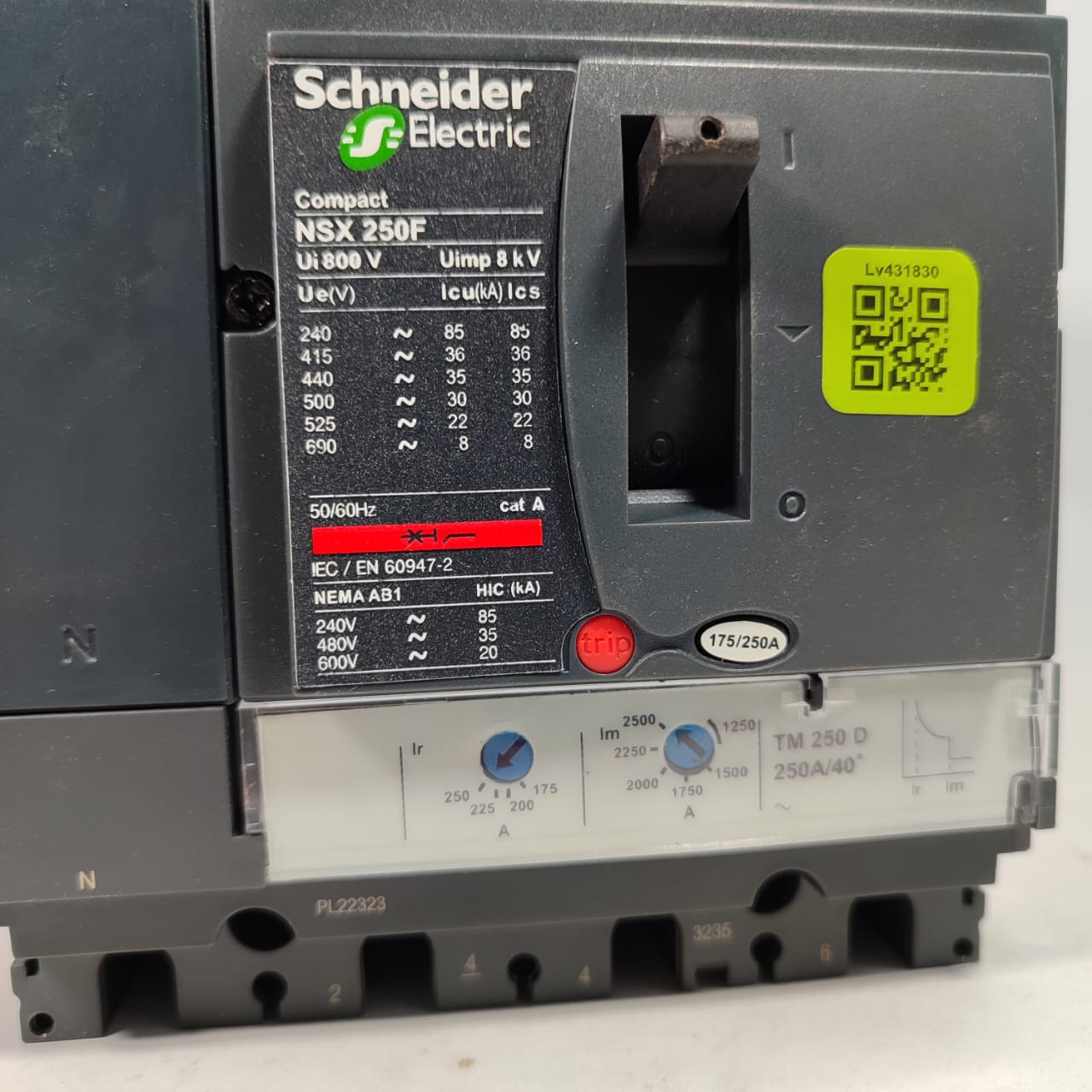 Schneider NSX 250F 4pol 250A MCCB Circuit Breaker USED in Pakistan - 250A thumbnail 4