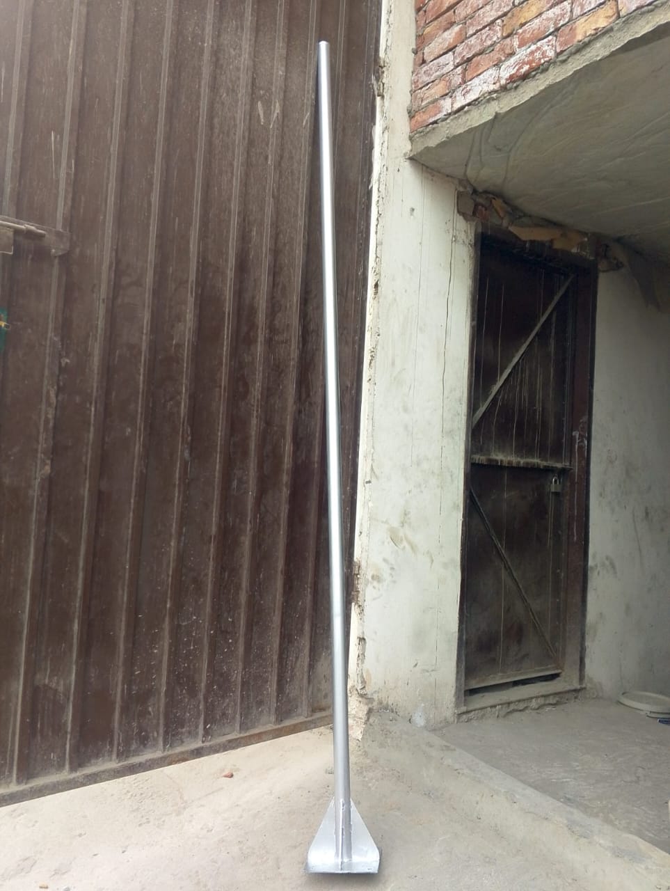 Earth Arrester Pole for Er-Arrester in Pakistan thumbnail 5