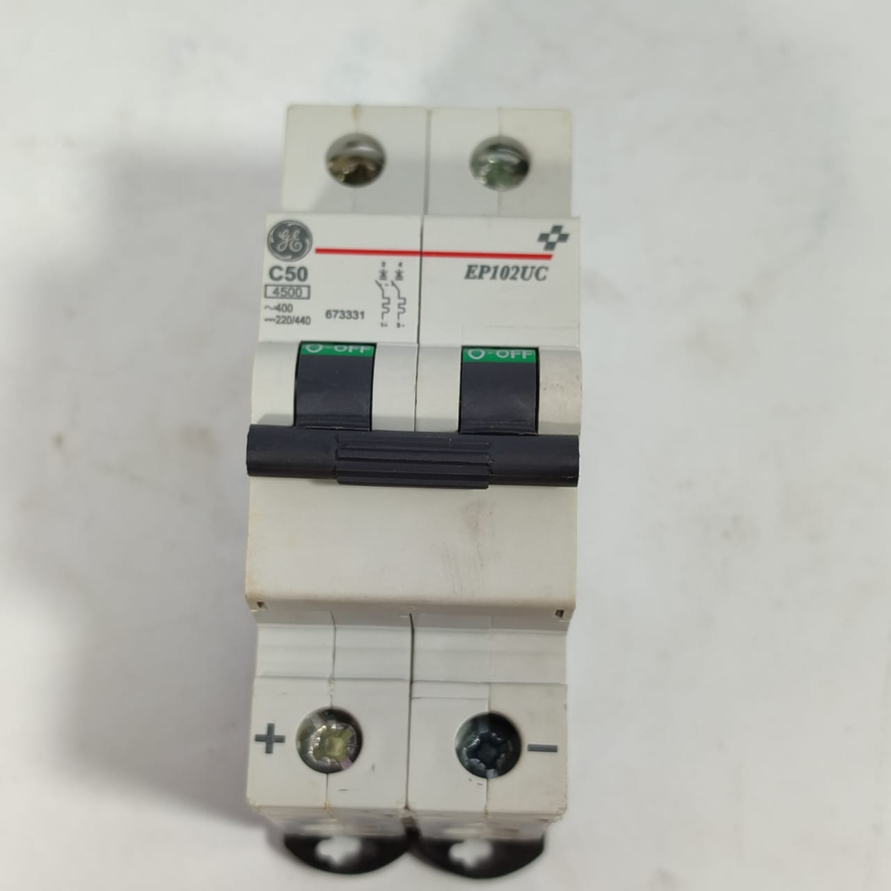 GE C50 EP102UC Miniature Circut Breaker in Pakistan thumbnail 3