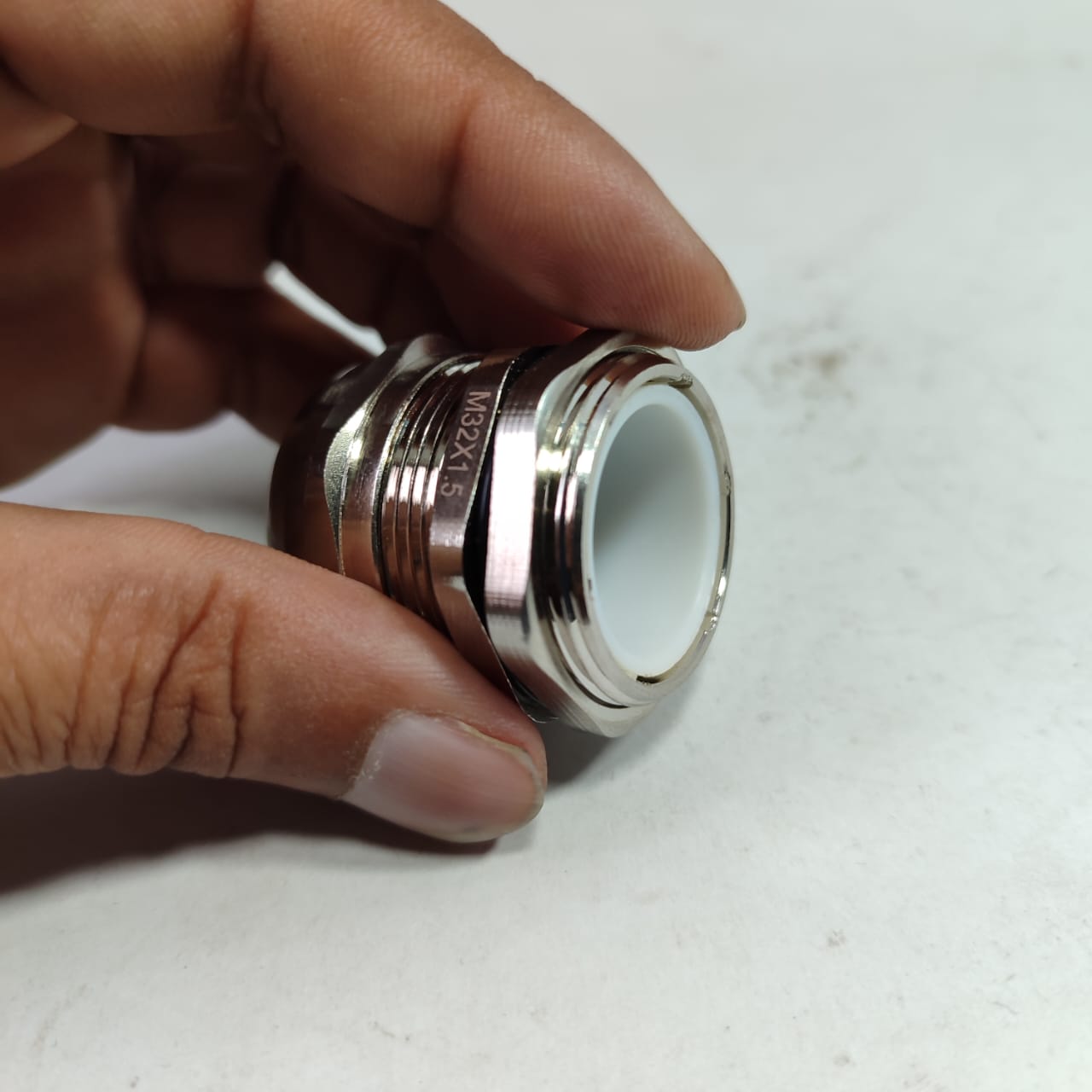 Brass Nikaled Gland in Pakistan - M 32 x 1.5 thumbnail 2