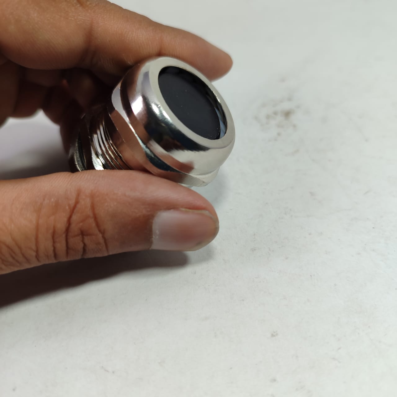 Brass Nikaled Gland in Pakistan - M 32 x 1.5 thumbnail 3