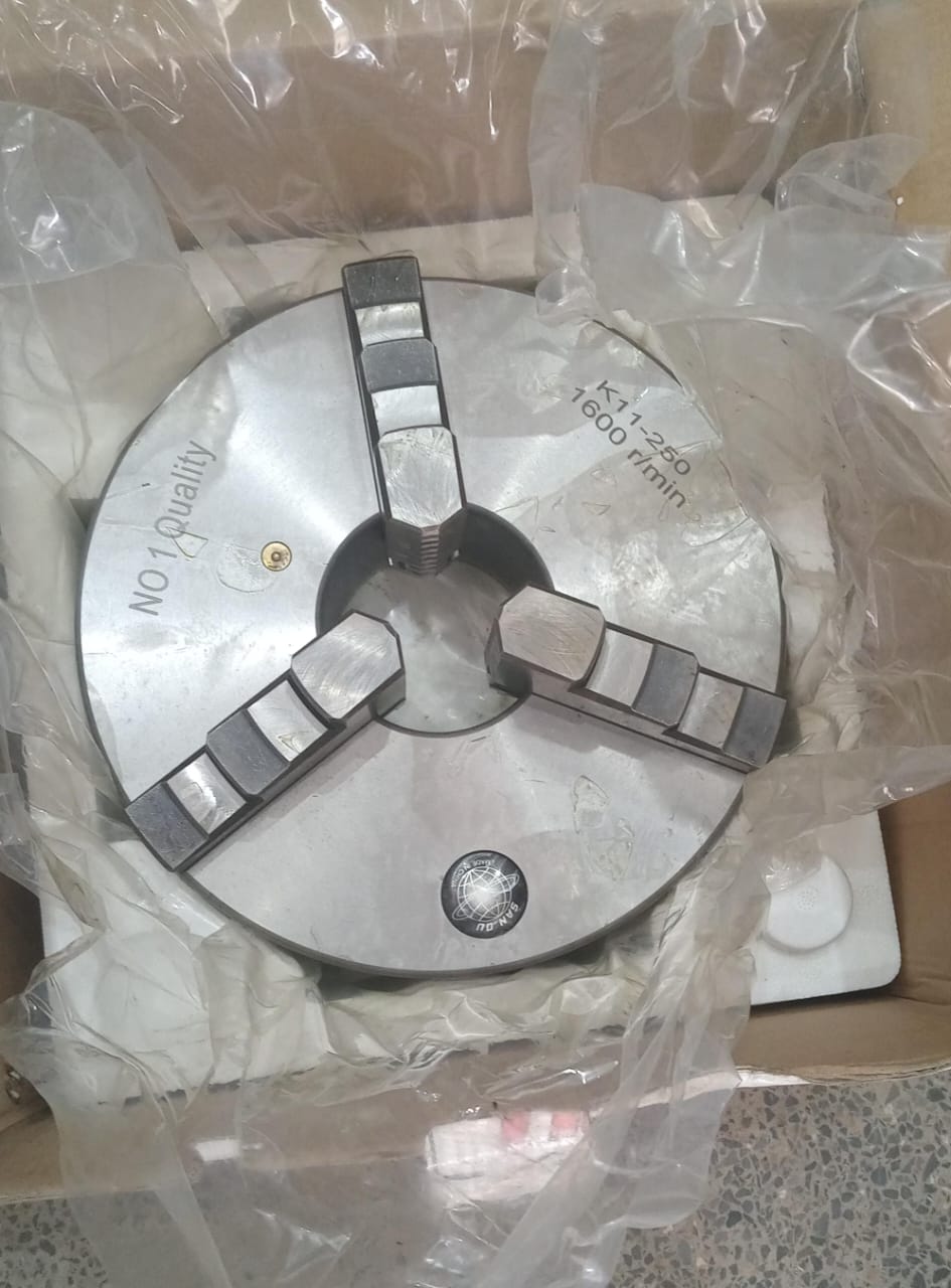 Self Centering Lathe Jaw complete set Chuck in Pakistan - 6 Inch
