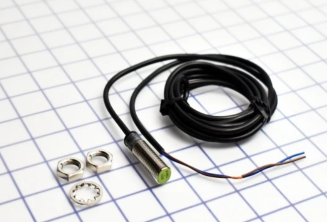 AUTONICS PRT12-2DO Heschen Inductive Proximity Sensor in Pakistan