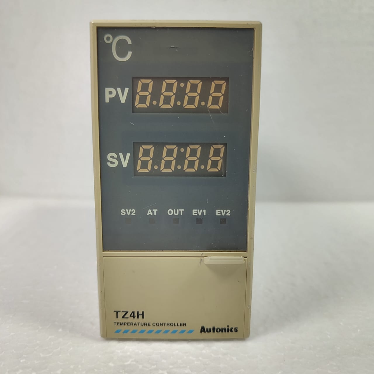 Autonics TZ4H-14R Smart Temperature Controller used in Pakistan