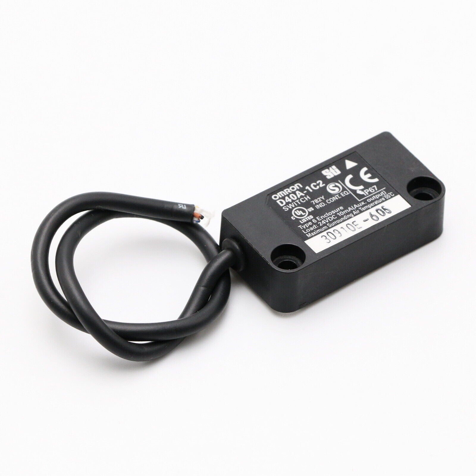 OMRON D40A-1C2 Safety Switch used  in Pakistan thumbnail 4