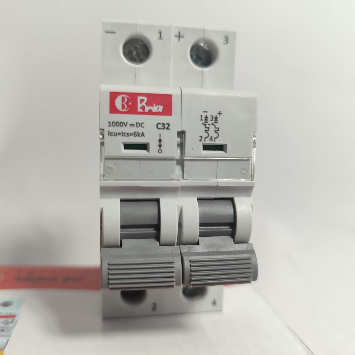 Boneega 1000V DC 2 Pole Circuit Breaker China Made in Pakistan - 2 Pole / 32A