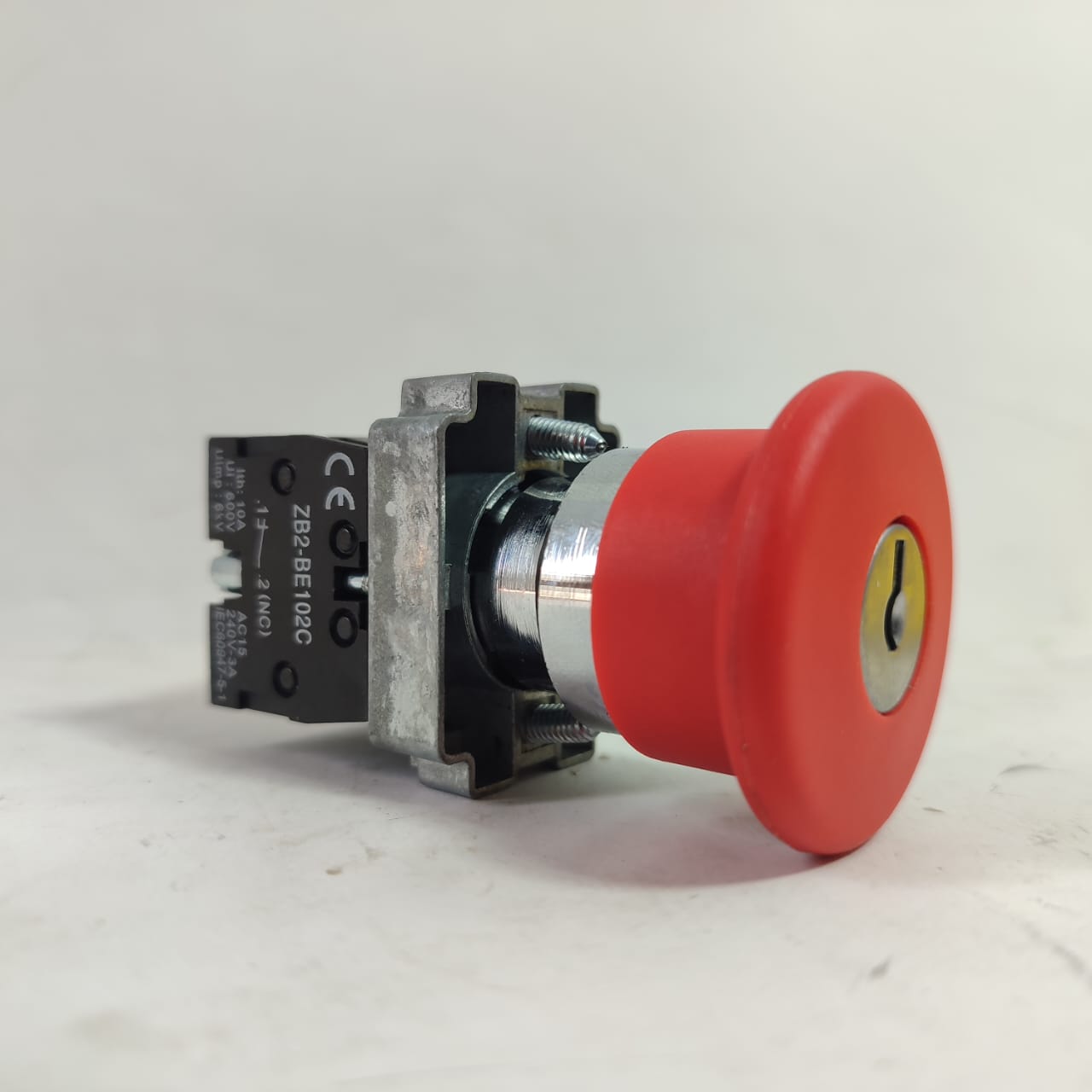 ZB2-BE102C Emergency Stop Push Botton with Key in Pakistan thumbnail 2