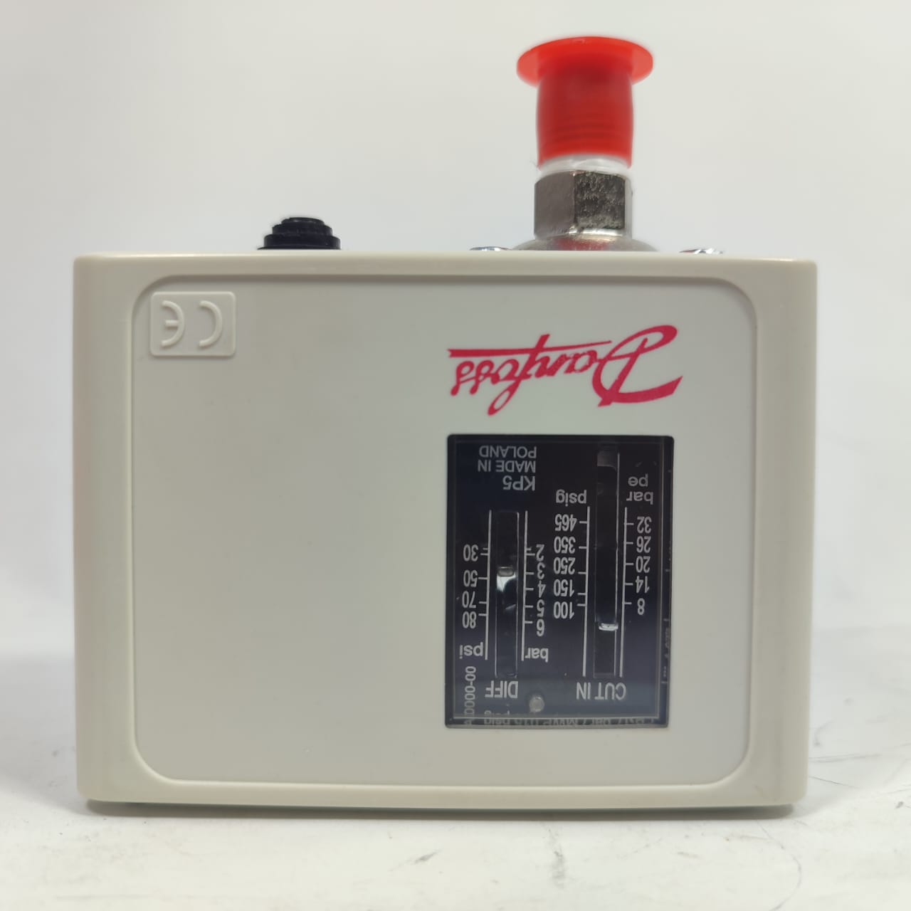 DANFOSS 060-117166 Pressure Switches KP series CHINA MADE   in Pakistan - KP15 thumbnail 2