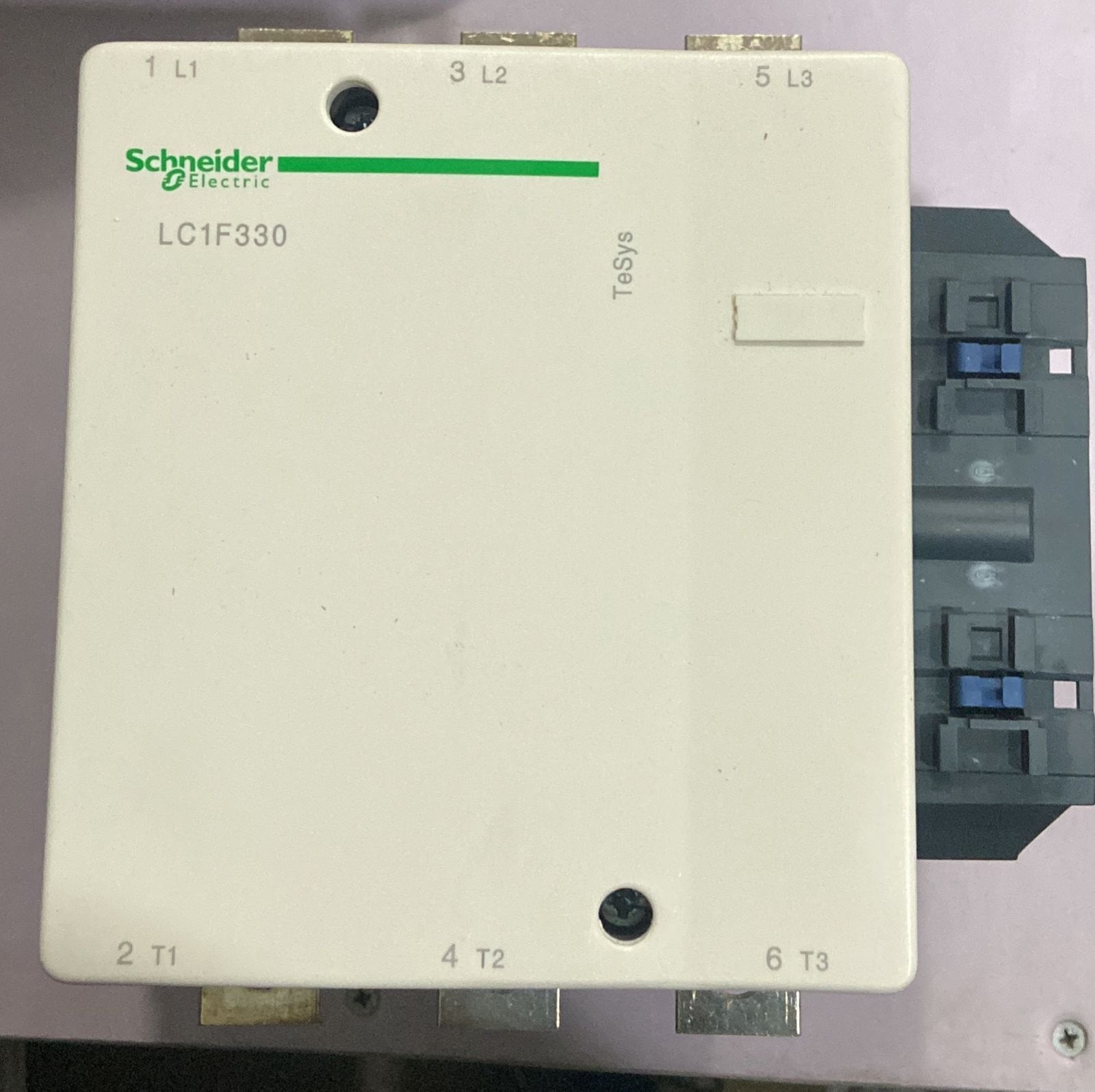 Schneider LC1F330 3 Pole 600VAC 330 Amp  Electric Contactor used  in Pakistan