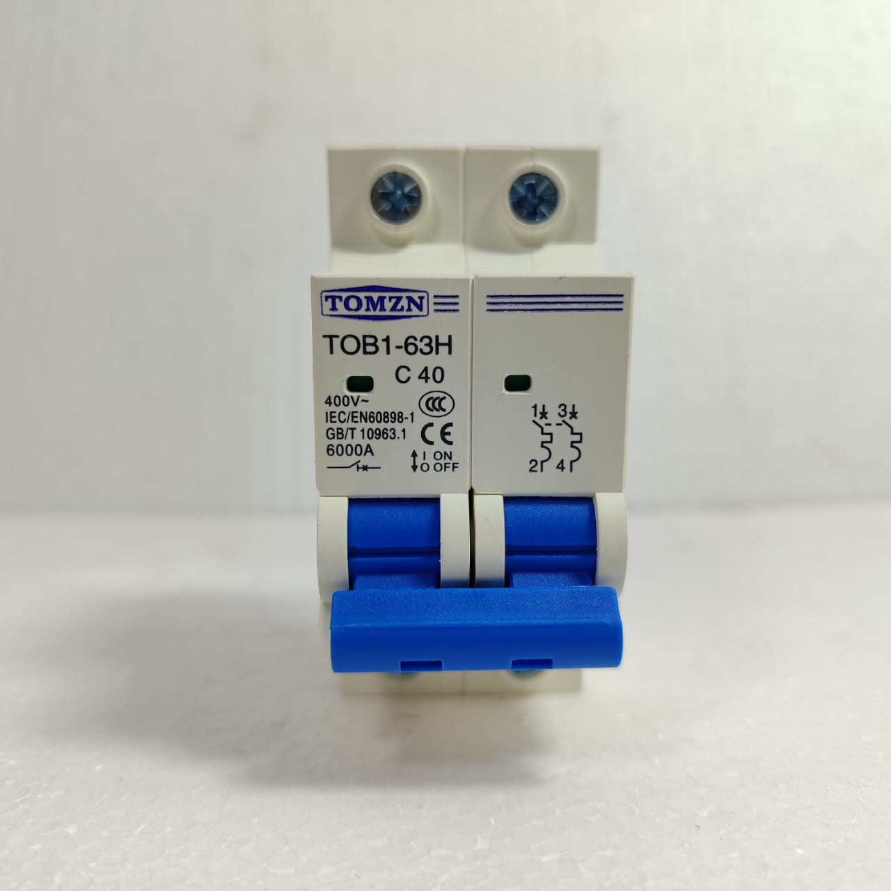 TOMZN TOB1-63H4P 2P C Type AC Mini Circuit Breaker in Pakistan - 20A thumbnail 2