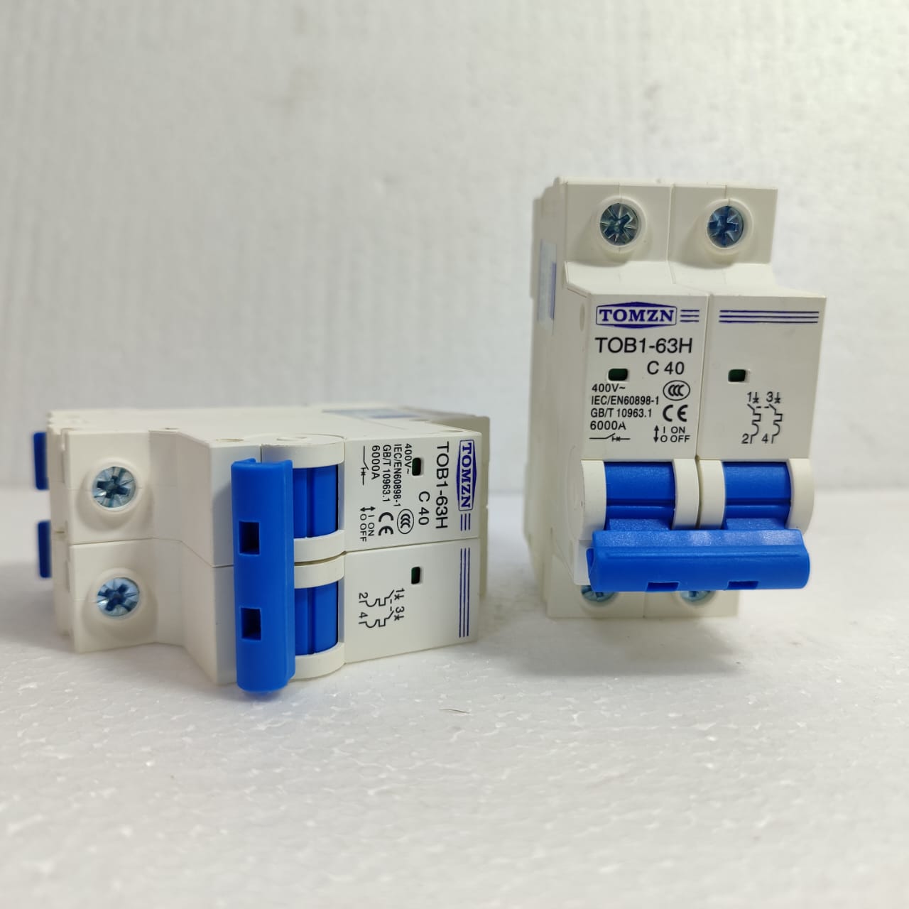 TOMZN TOB1-63H4P 2P C Type AC Mini Circuit Breaker in Pakistan - 32A thumbnail 7