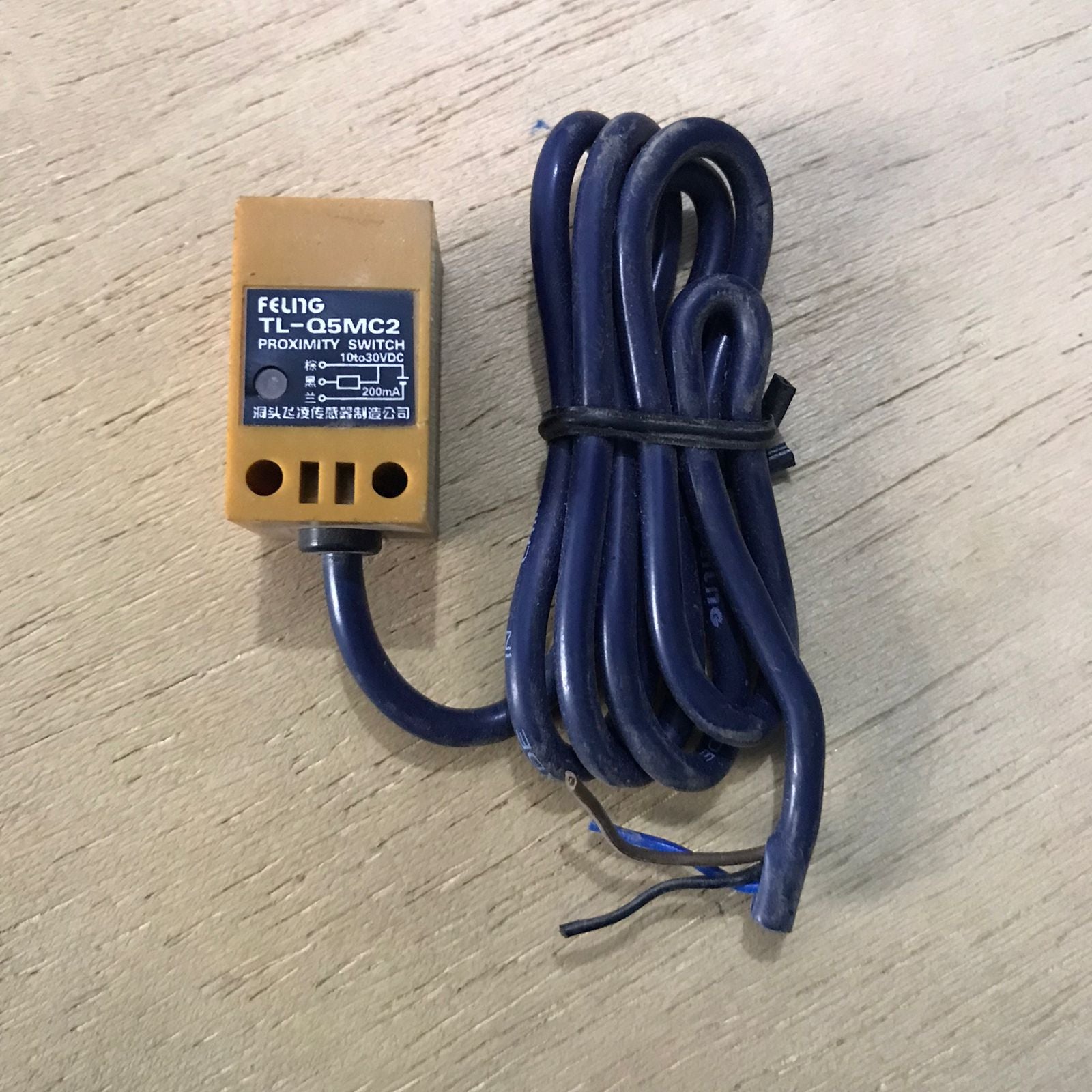 FELNG TL-Q5MC2-Z NPN NC FELNG Proximity Switch Inductive Sensor in Pakistan