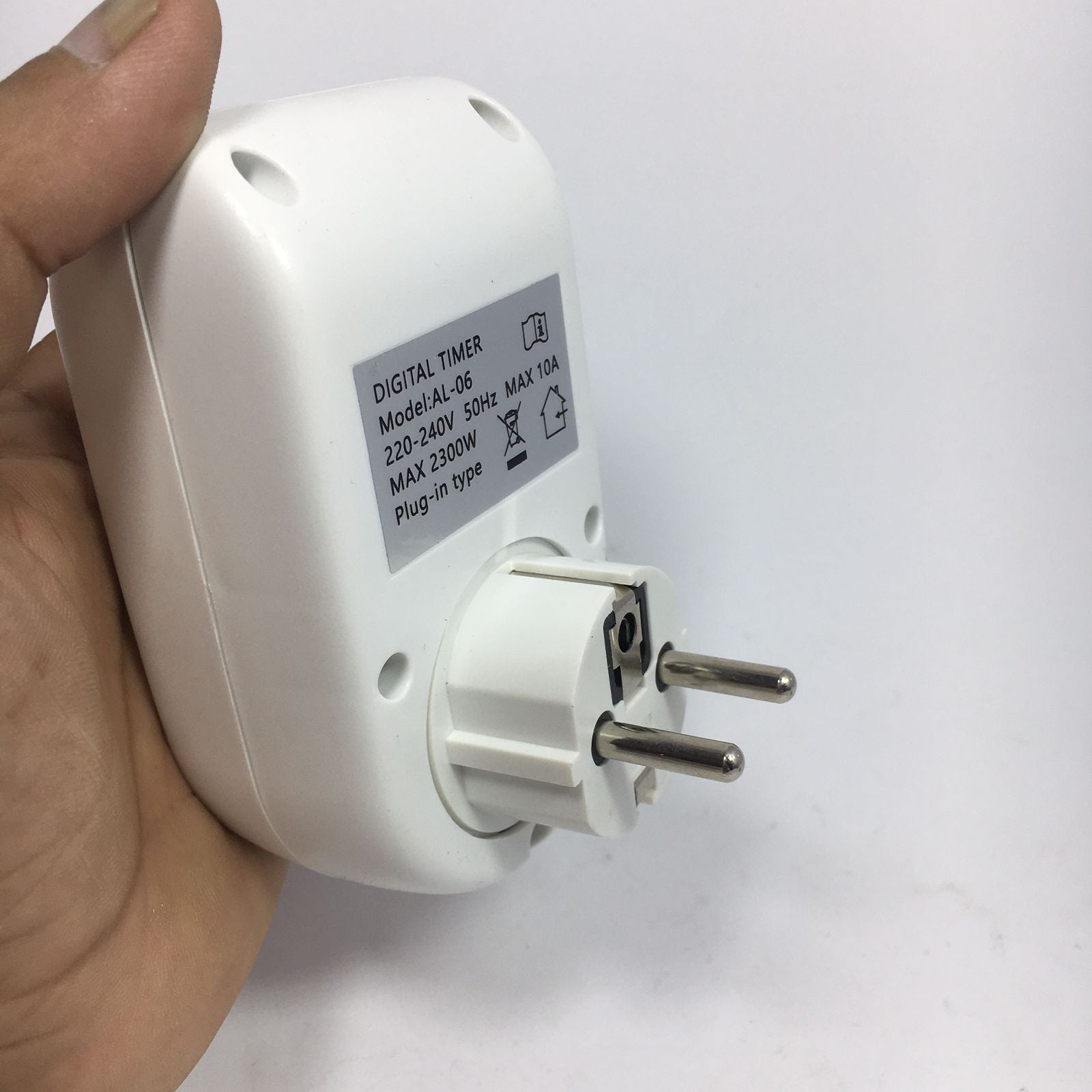 Digital Energy Saving Programmable Electronic Timer Plug in Pakistan thumbnail 3