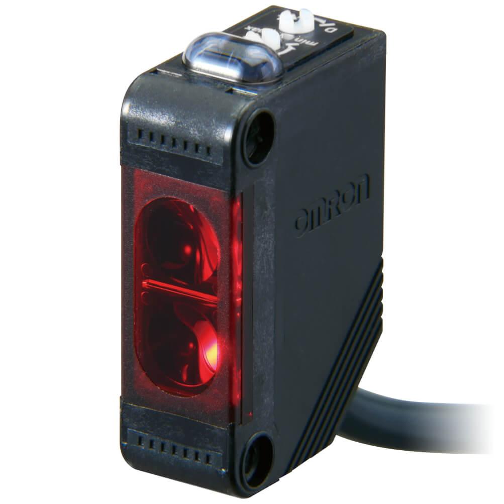 OMRON E3Z-R61 2M Photoelectric Sensor in Pakistan