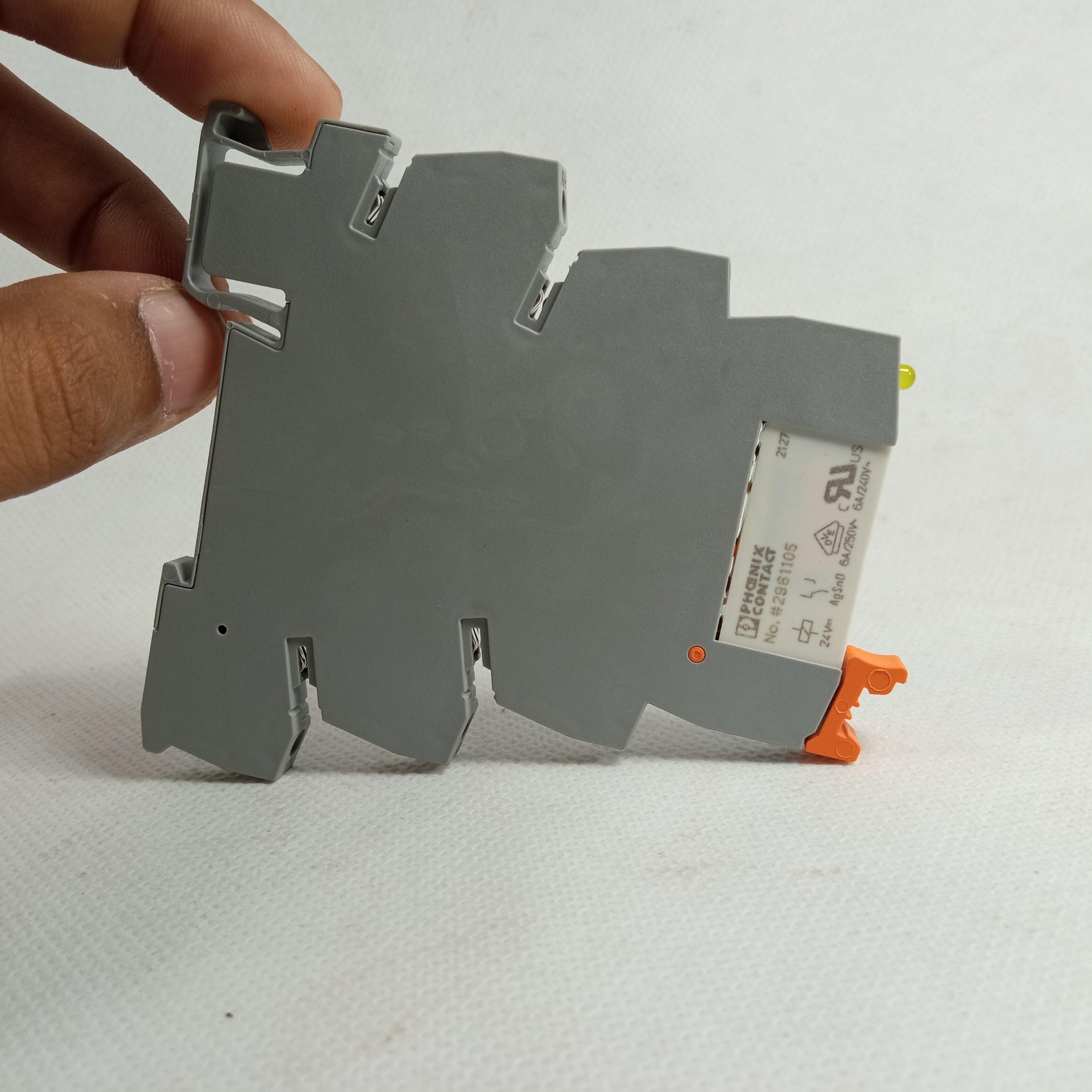 PHOENIX Contact Relay With Base 24V DC in Pakistan thumbnail 8