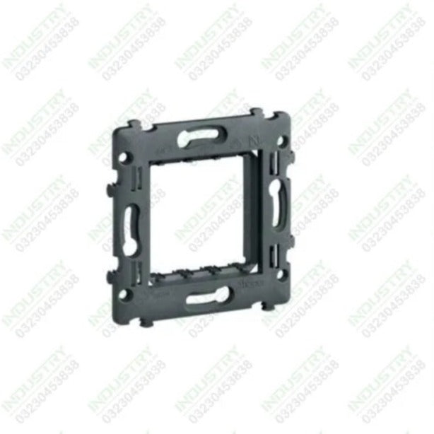 Hager WS450Y Systo 2M Supporting Frame in Pakistan thumbnail 2