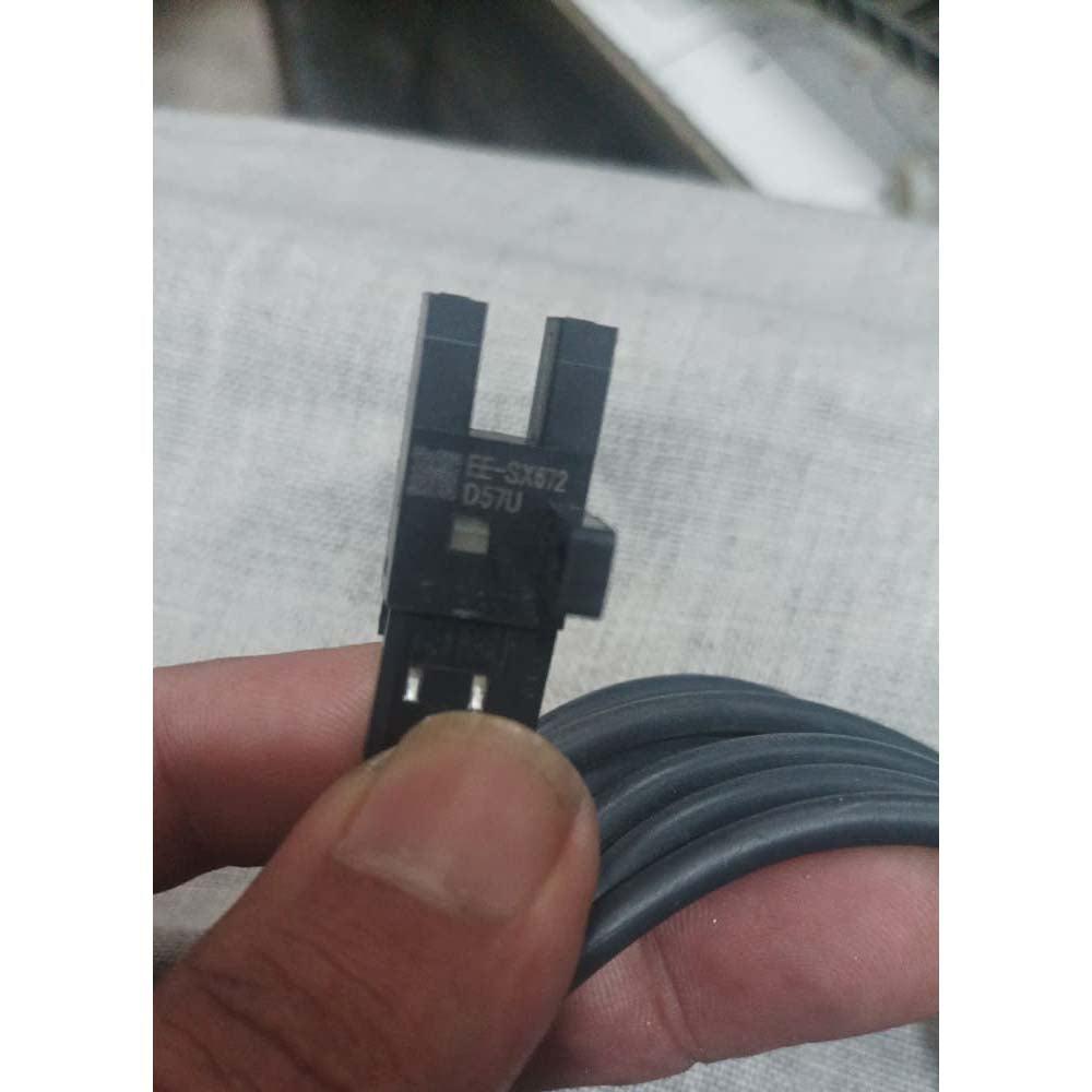 OMRON Photoelectric Sensor EE-SX672 D57U in Pakistan thumbnail 2