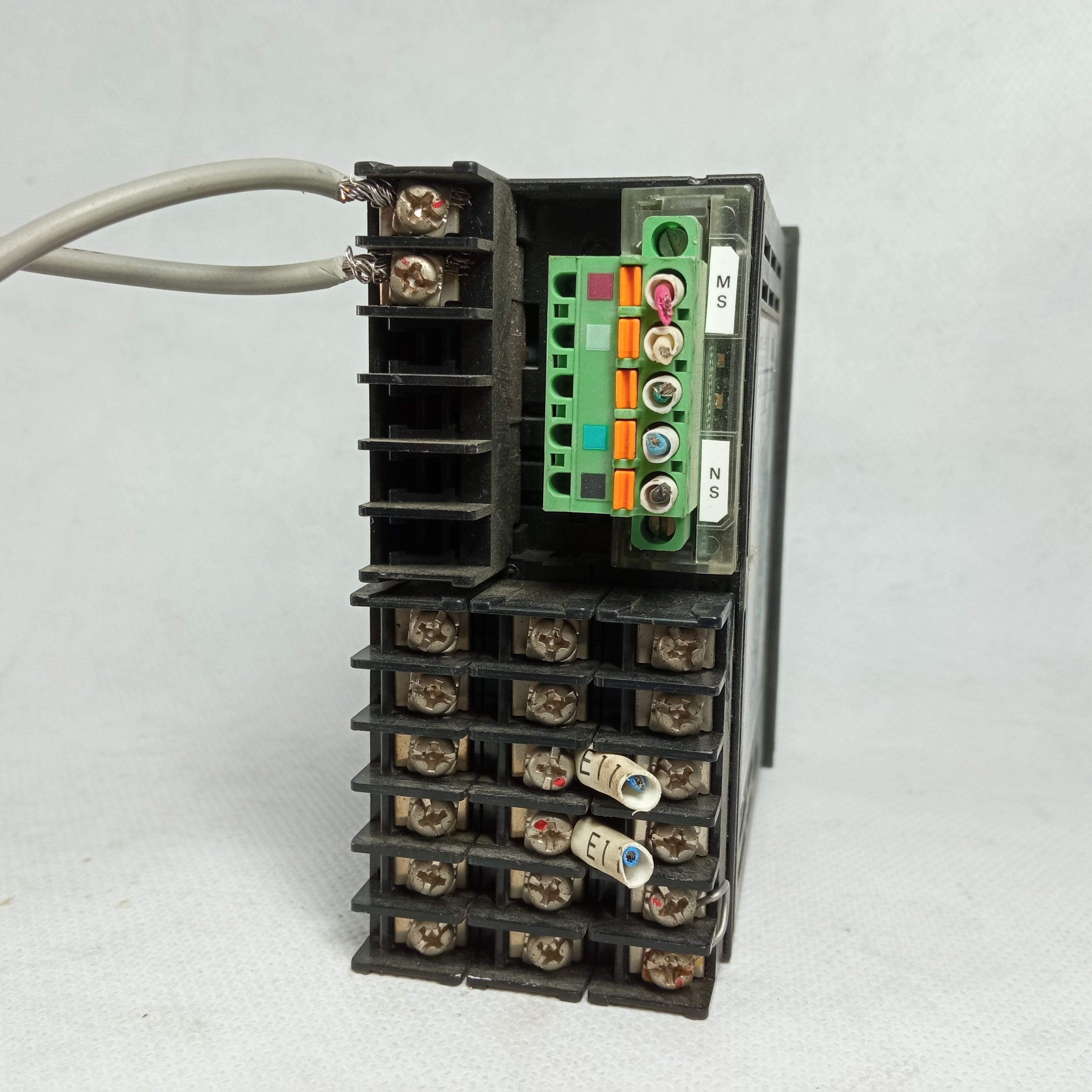 Omron E5ER Digital Controller in Pakistan thumbnail 5