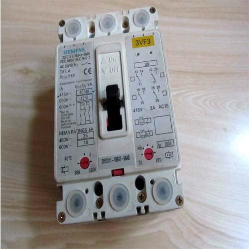 SIEMENS molded case circuit breaker 3VF3111-1BS41- 0AP2 in Pakistan