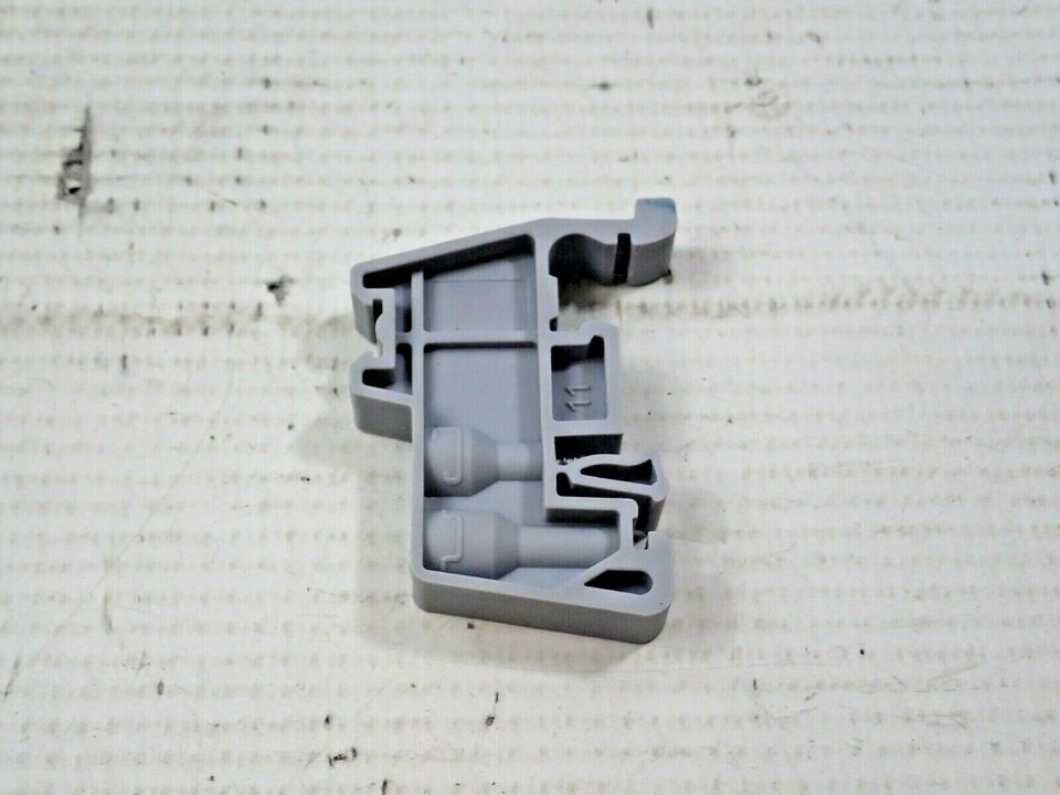 Connect Well Screw End Clamp CA702 for DIN 35/32 10 Pcs in Pakistan thumbnail 4