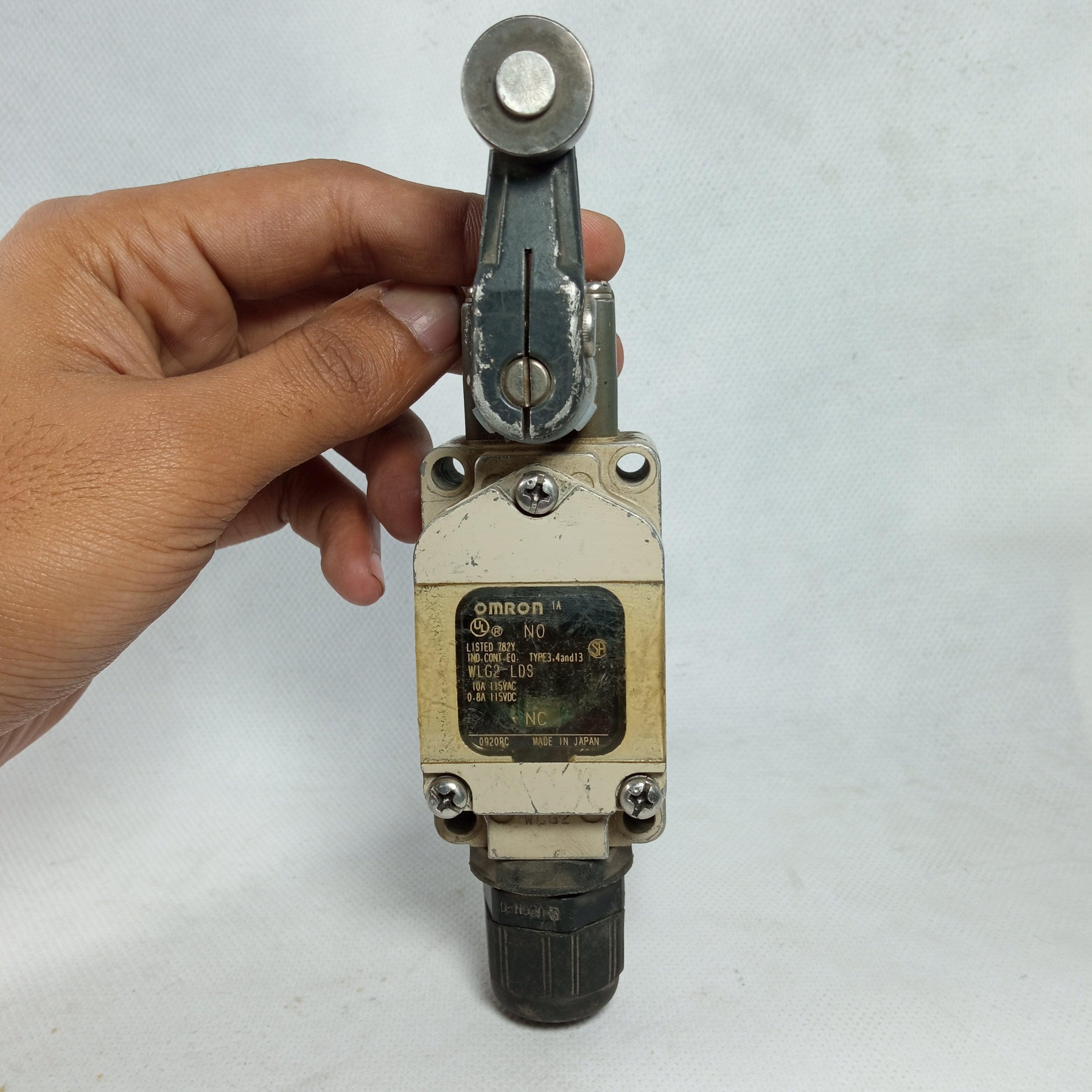 Omron WLG2-LDS Limit Switch Lotted in Pakistan
