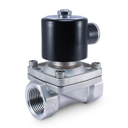 2/2 way solenoid valve 1 inch 24 VDC in Pakistan