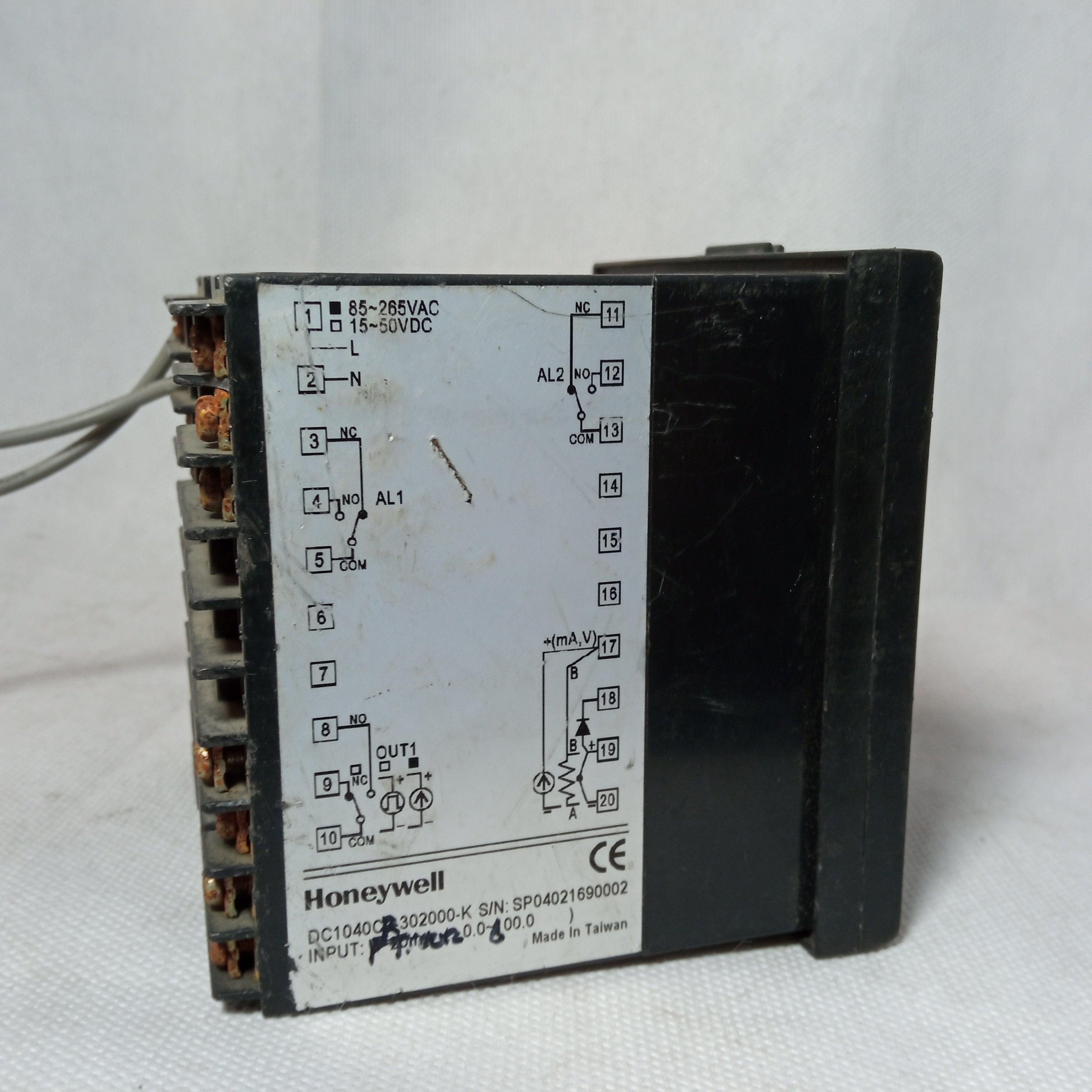 Honeywell DC1040 PID Controller Temperature Controller Lotted in Pakistan thumbnail 4
