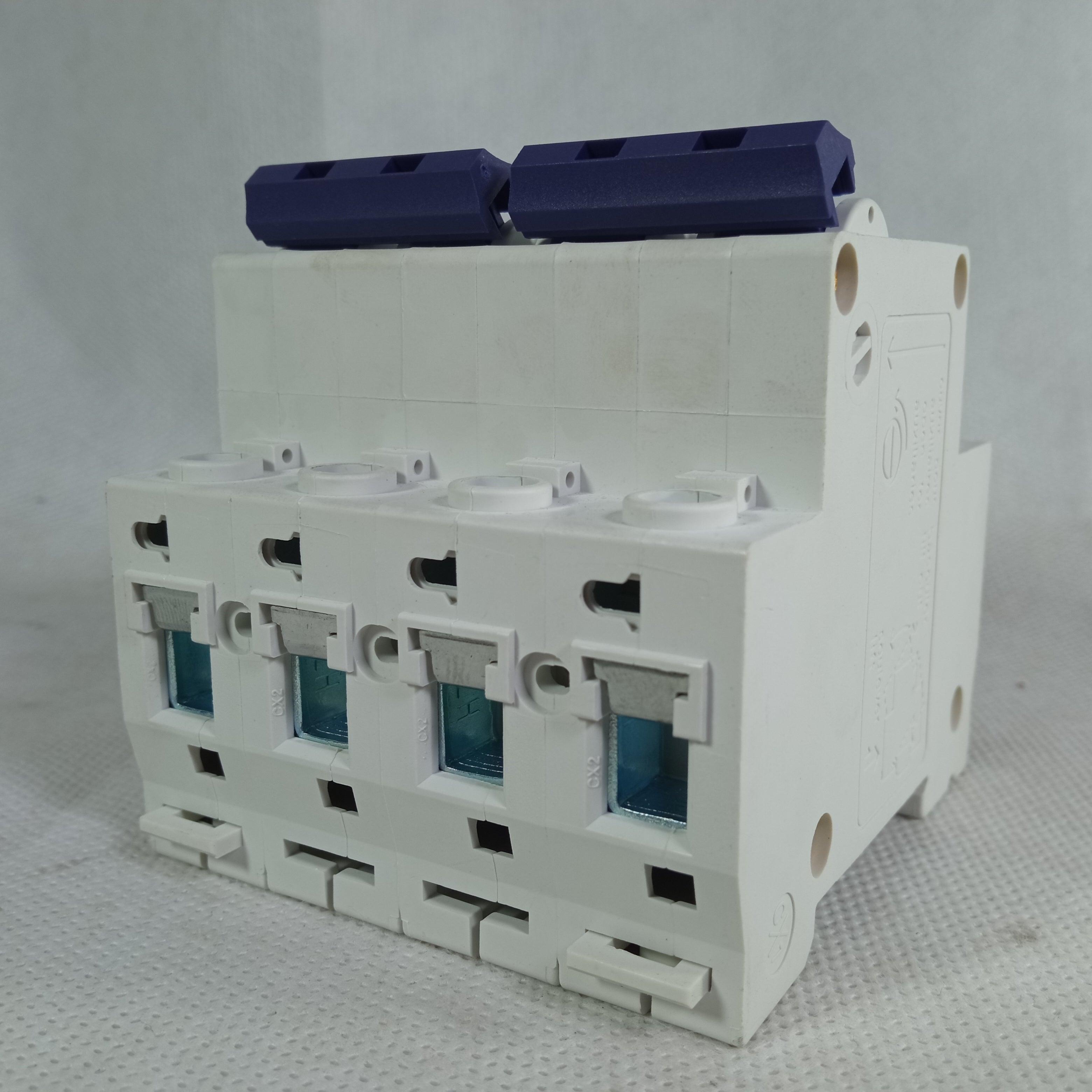 TOMZN TOB1 2P 63A Change Over MCB Manual Transfer Switch Circuit Breaker in Pakistan thumbnail 5