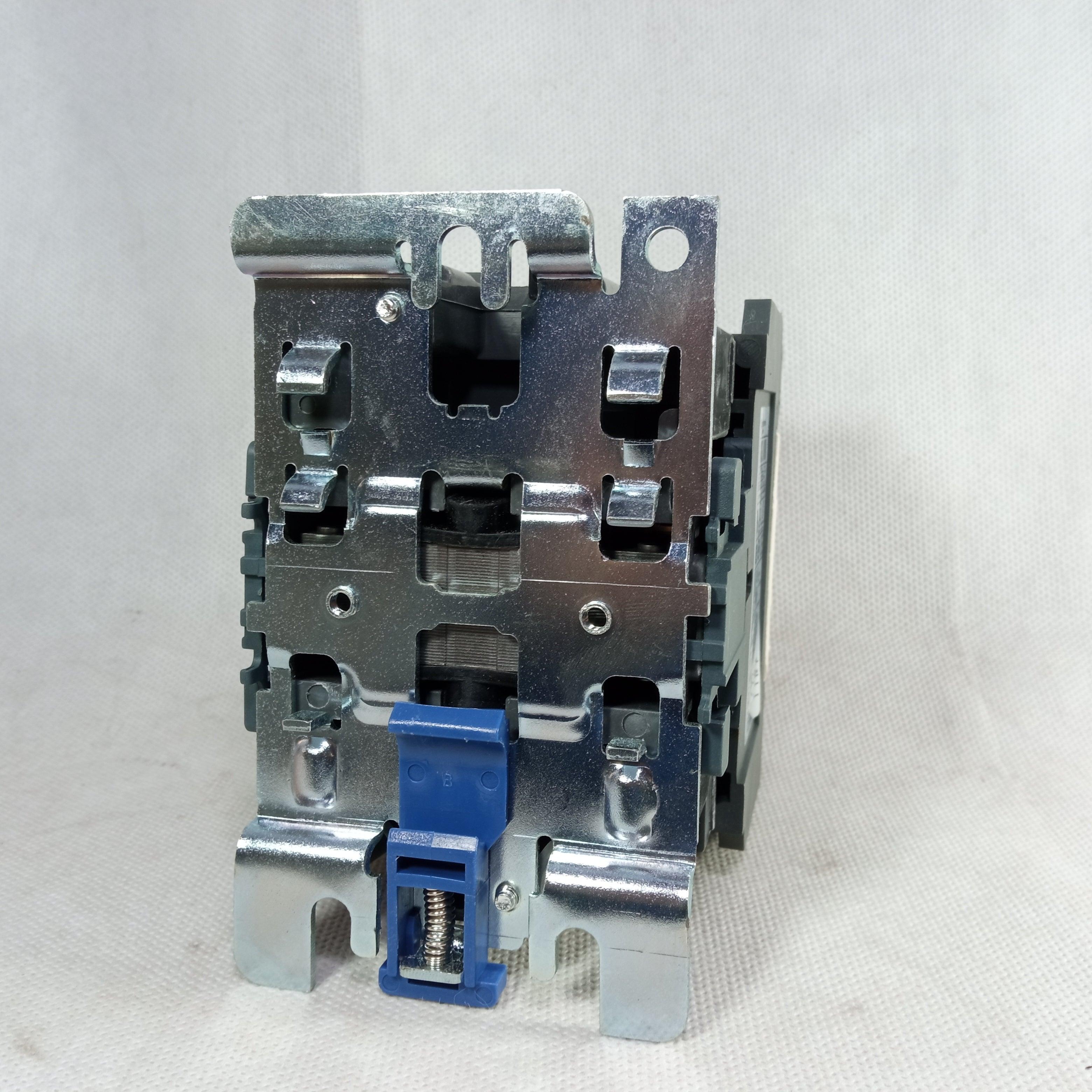 Schneider Contactor 4 Pole 80A LC1D65004  in Pakistan thumbnail 7