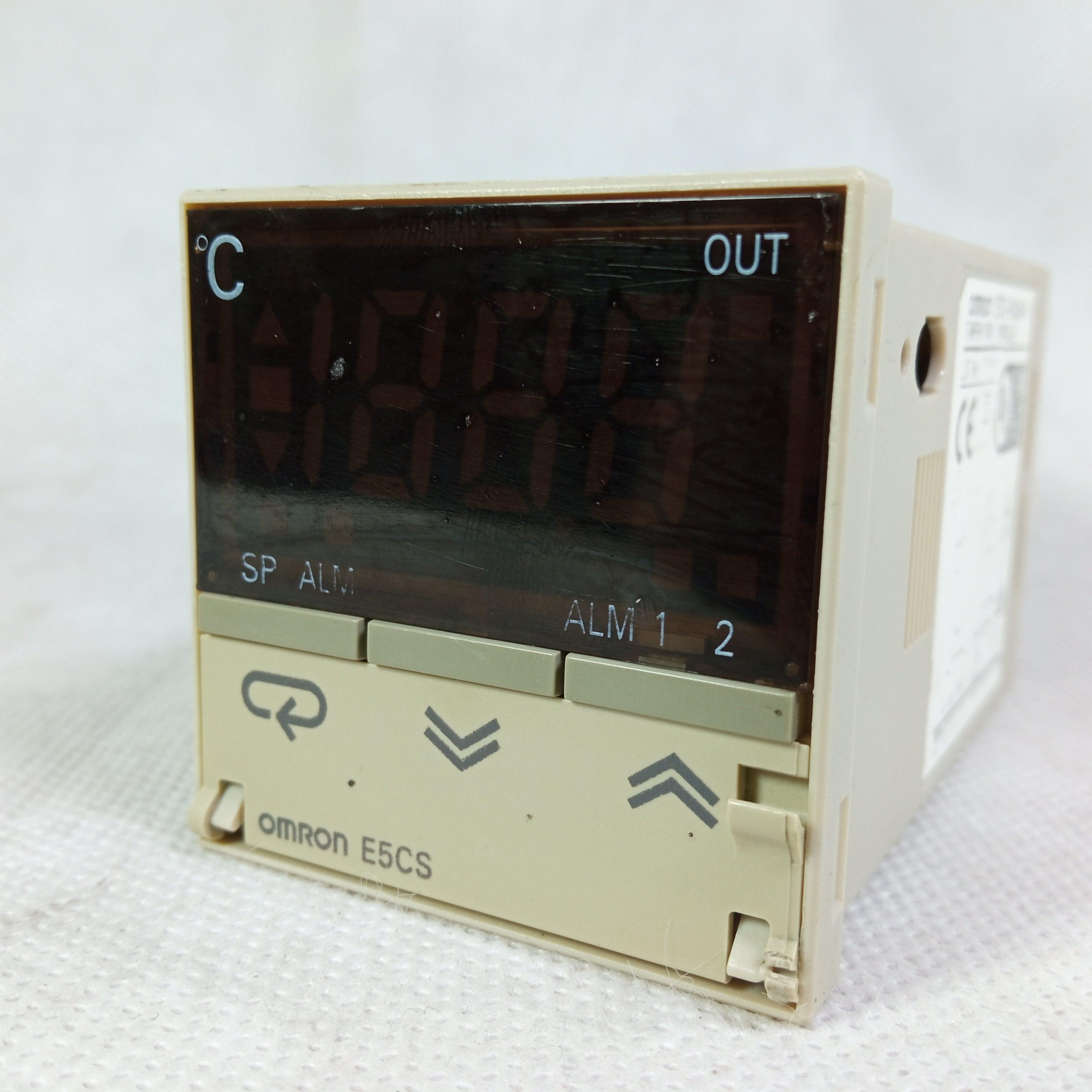 Omron E5CS Temperature Controller in Pakistan thumbnail 2