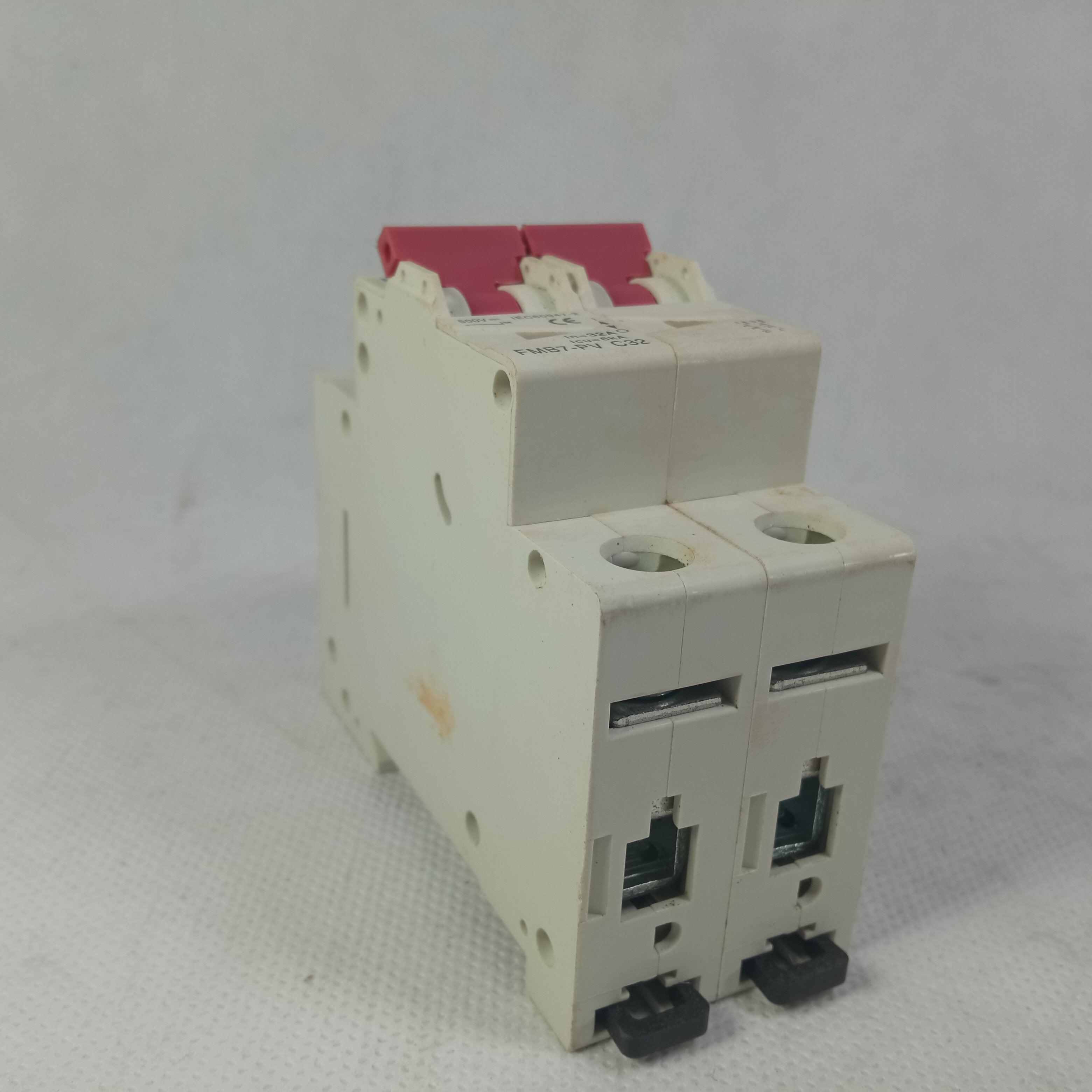 USFULL DC Breaker in Pakistan thumbnail 4