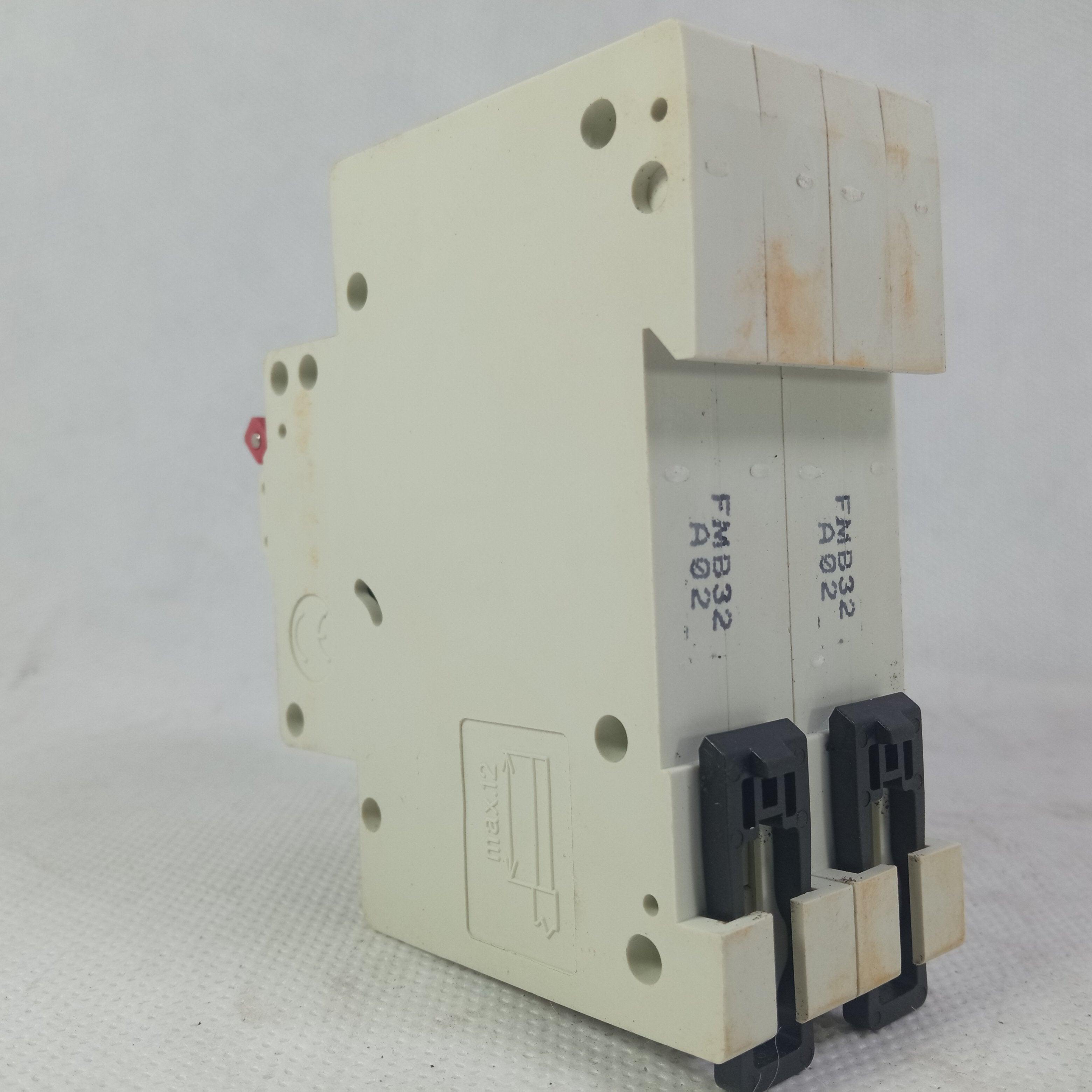 USFULL DC Breaker in Pakistan thumbnail 5